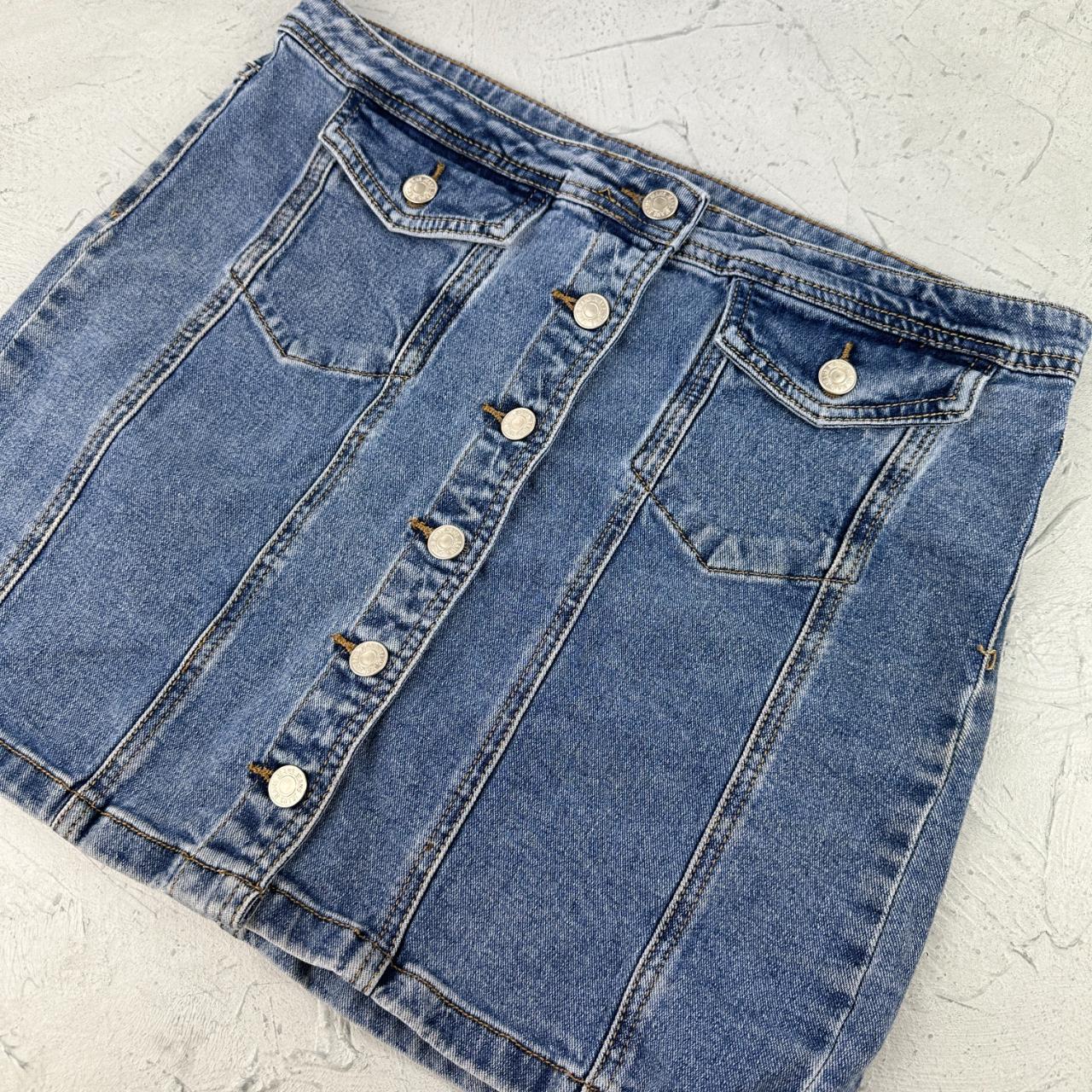 Womens Y2K Denim Mini Skirt - 32” x 15” Medium Size 10