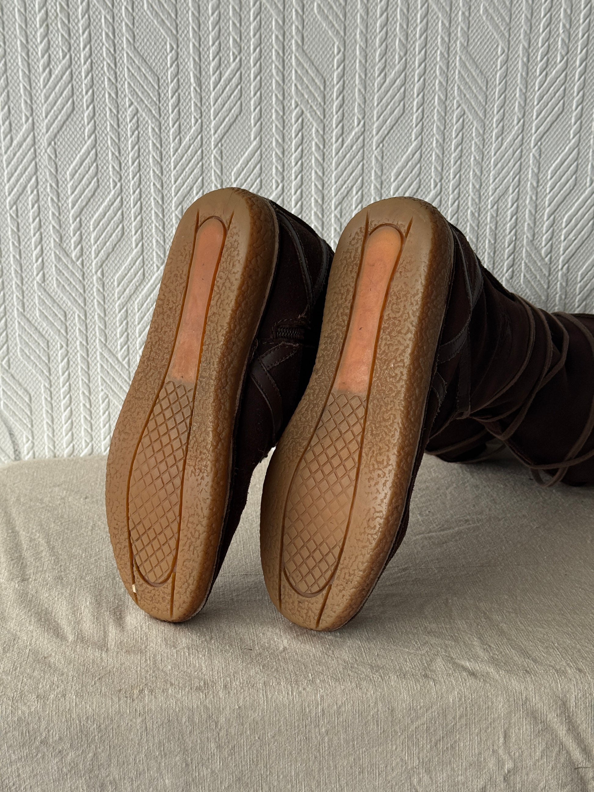 Brown O'Neill Y2K Vintage Suede Boots - UK 6