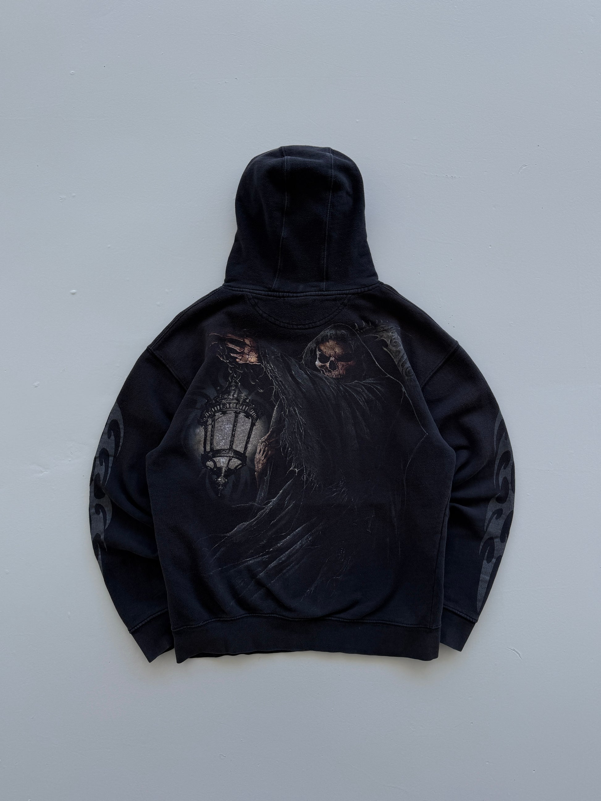 Black Spiral 00's Vintage Y2K Gothic Grim Reaper Graphic Hoodie - Small