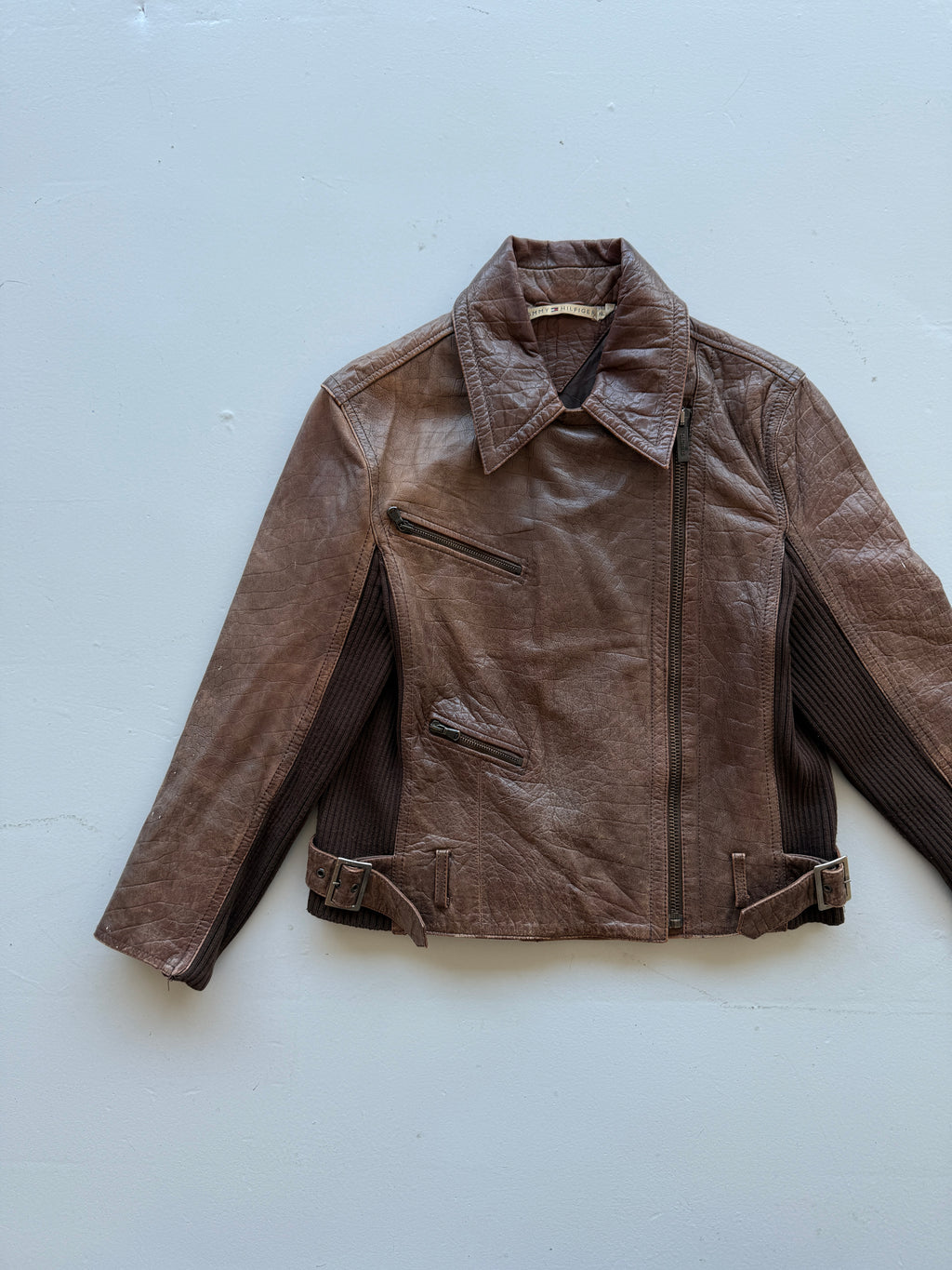 Brown Tommy Hilfiger Y2K Women's Vintage Leather Jacket - Small 8/10
