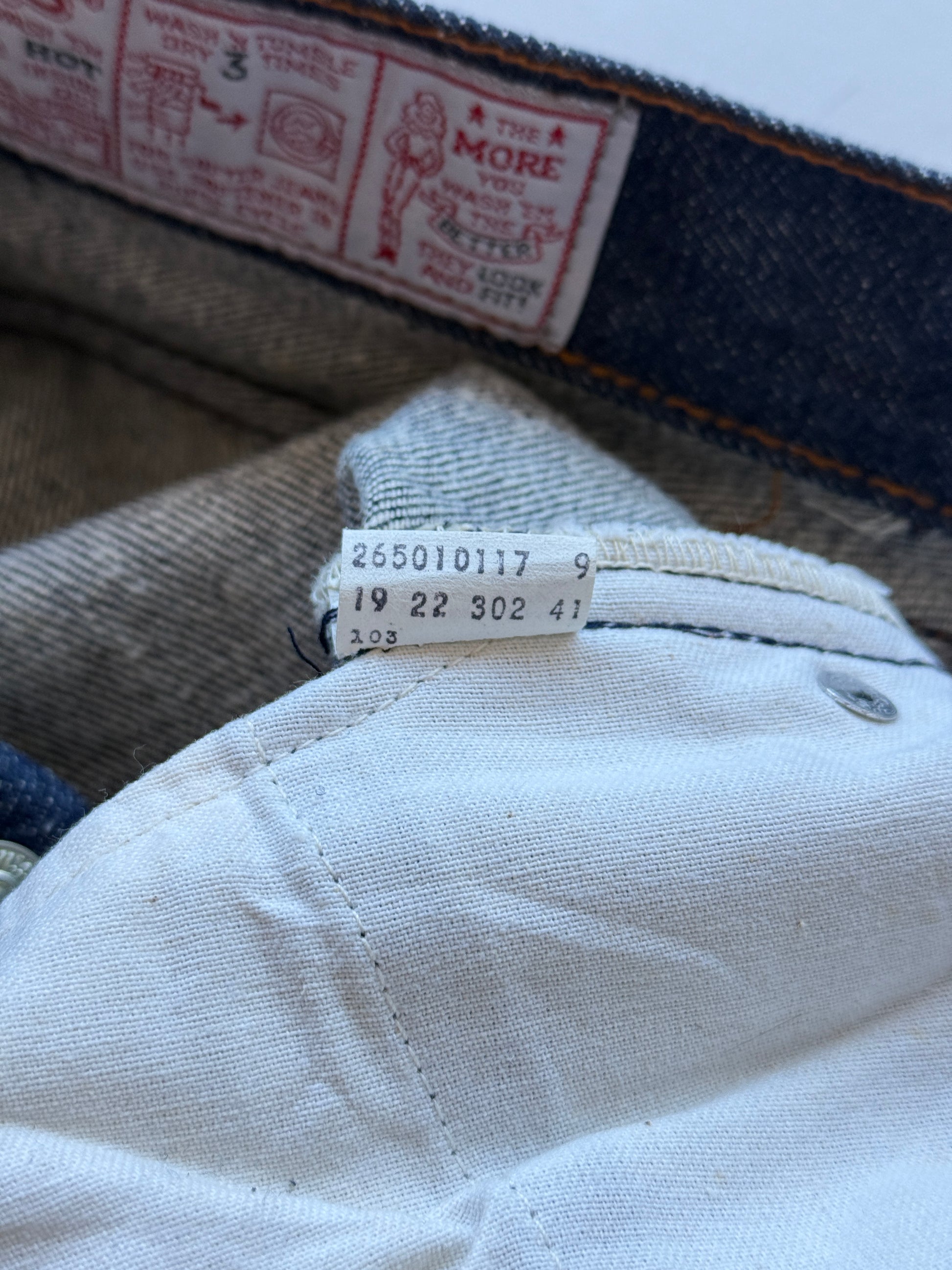 Blue Levi's 501 Denim Straight Leg 80's Vintage Jeans - 30” x 35”