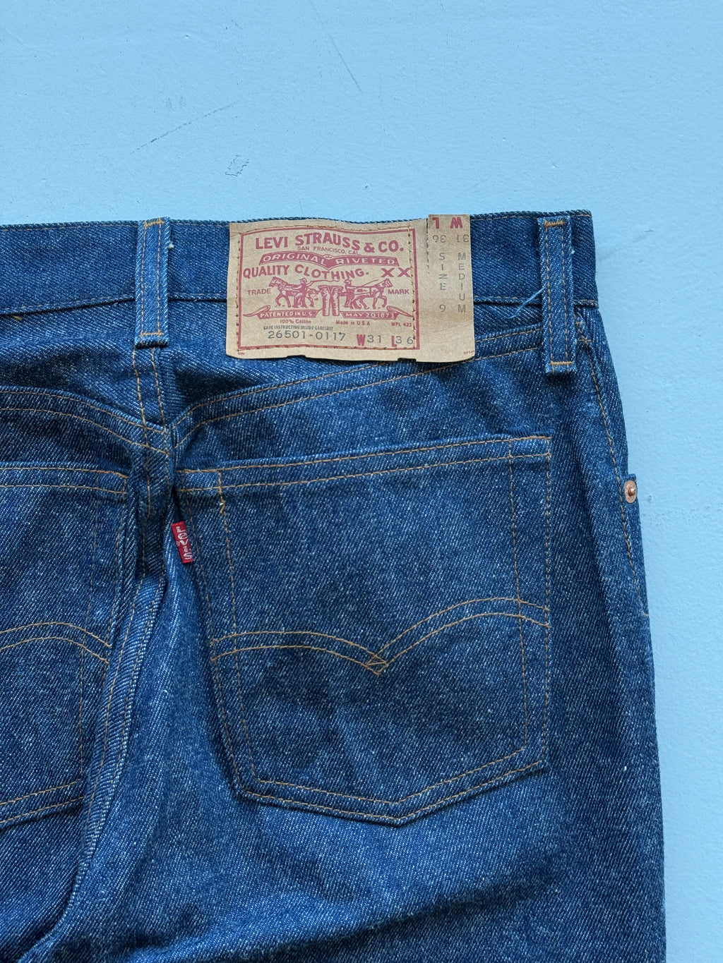 Blue Levi's 501 Denim Straight Leg 80's Vintage Jeans - 30” x 35”