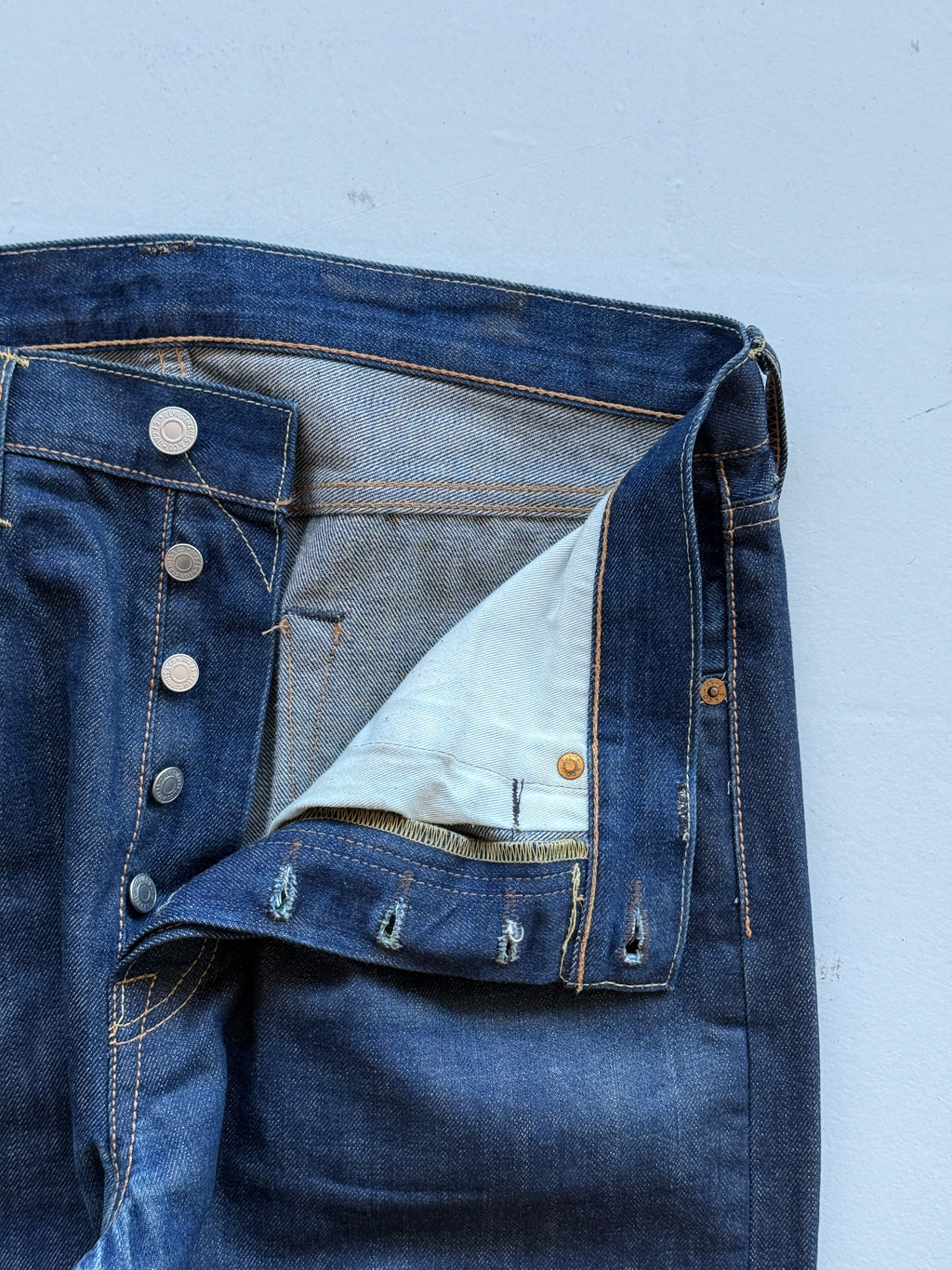 Blue Levi's 501 Denim Straight Leg 00's Vintage Jeans - 34” x 31”