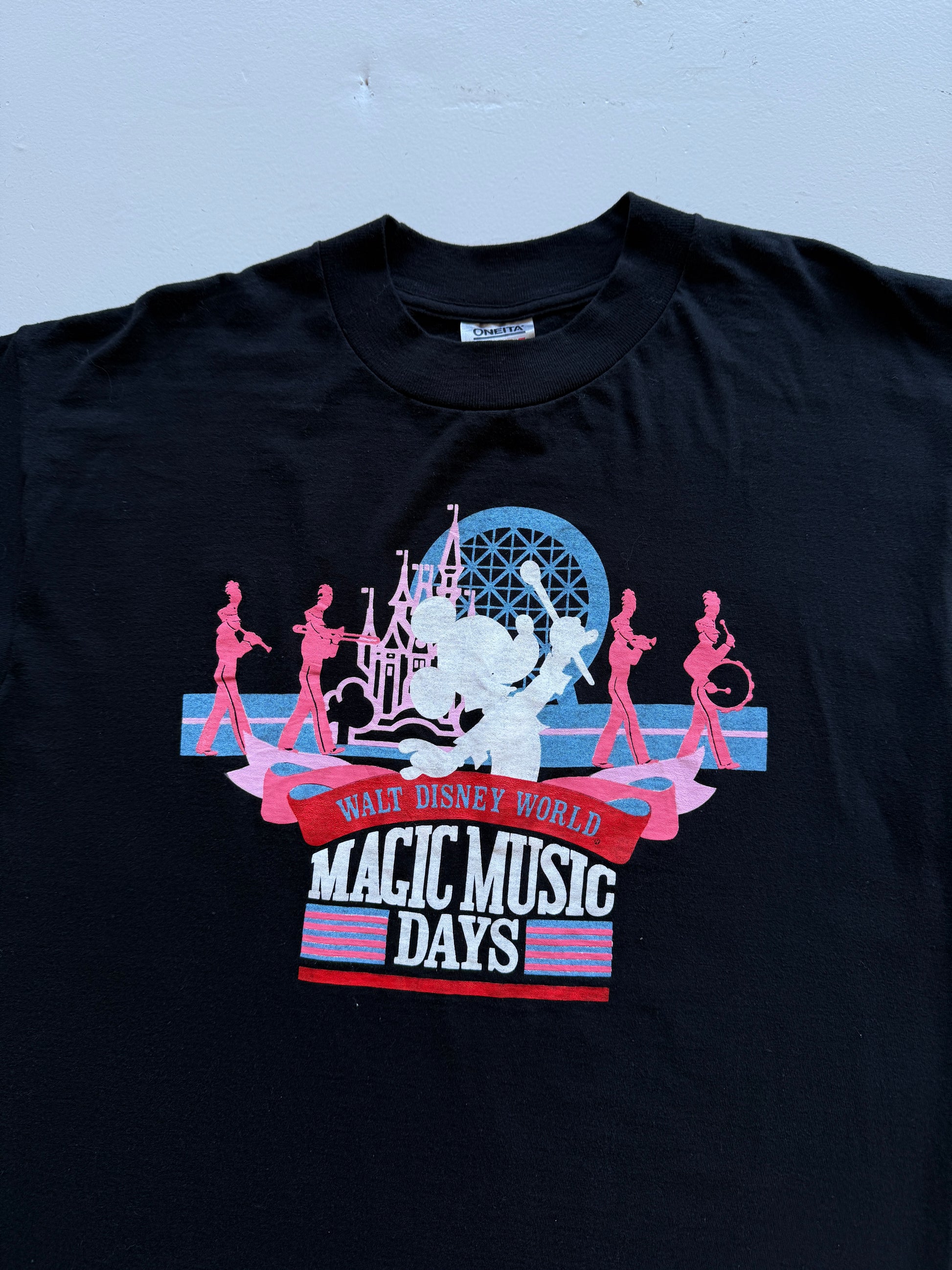 Black Disney Music Vintage 90's Graphic T-shirt - XL