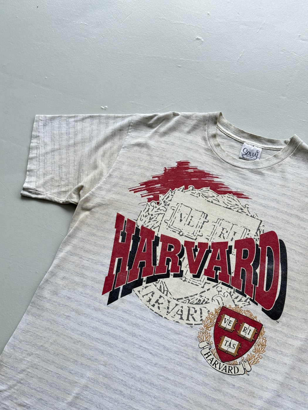 Savvy Sportswear Harvard University Graphic 90s Vintage Single Stitch T-Shirt -