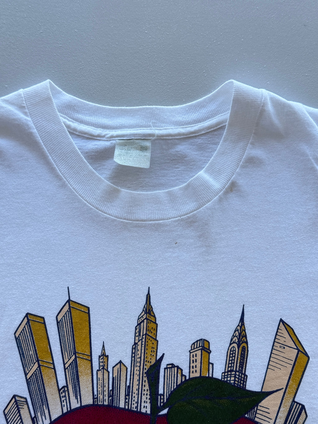 The Big Apple New York Made in USA 90s Vintage Single Stitch T-Shirt - Medium