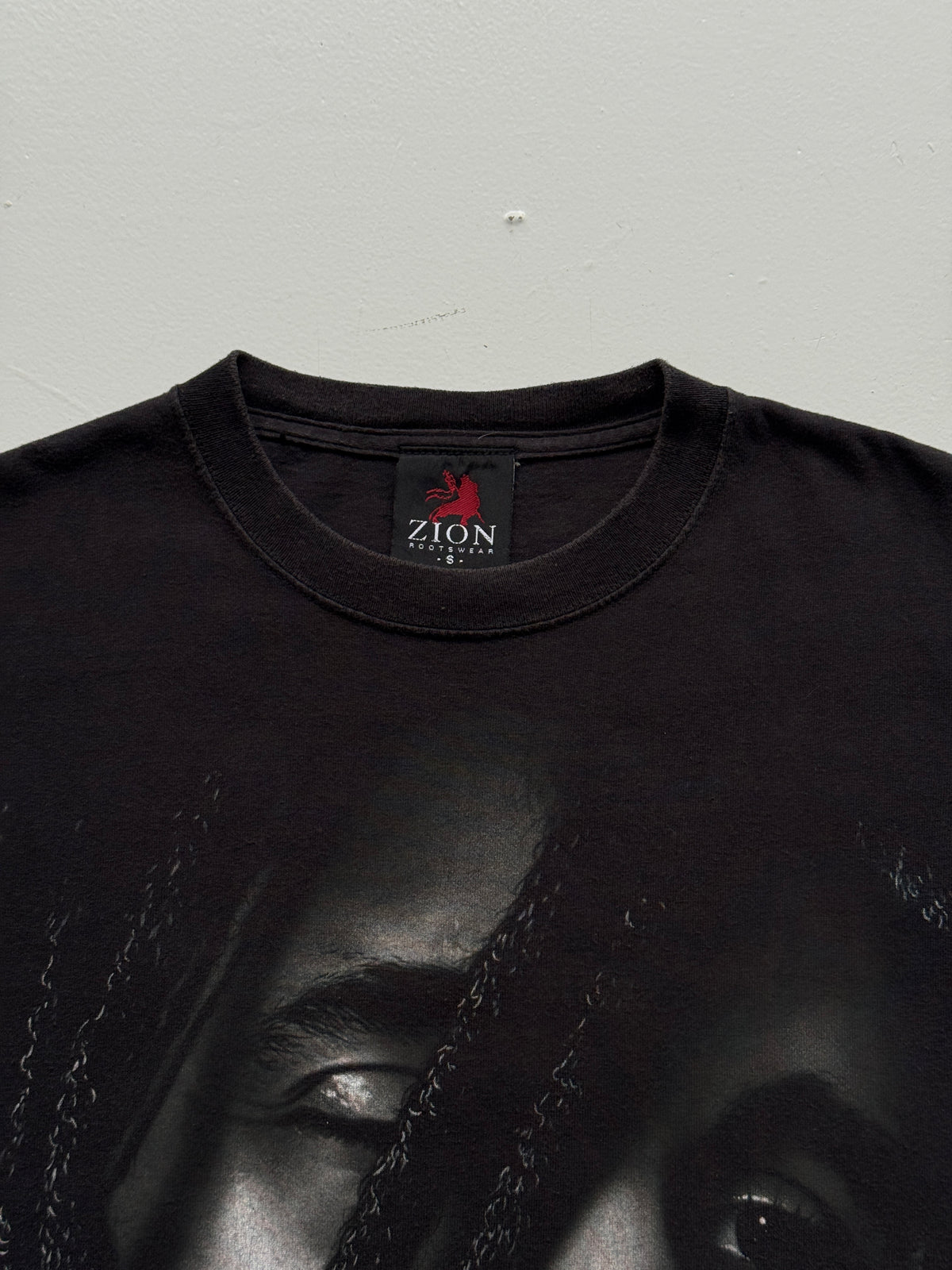 Black Bob Marley Big Face Graphic Vintage T-Shirt - Small