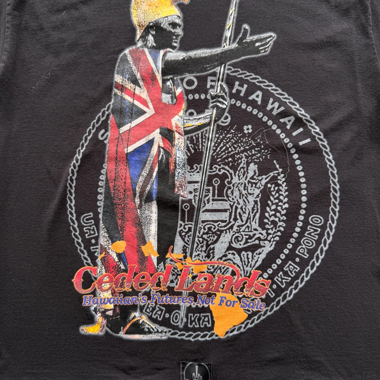 Black Hawaiin Land Not For Sale Vintage 00s T-shirt - Large