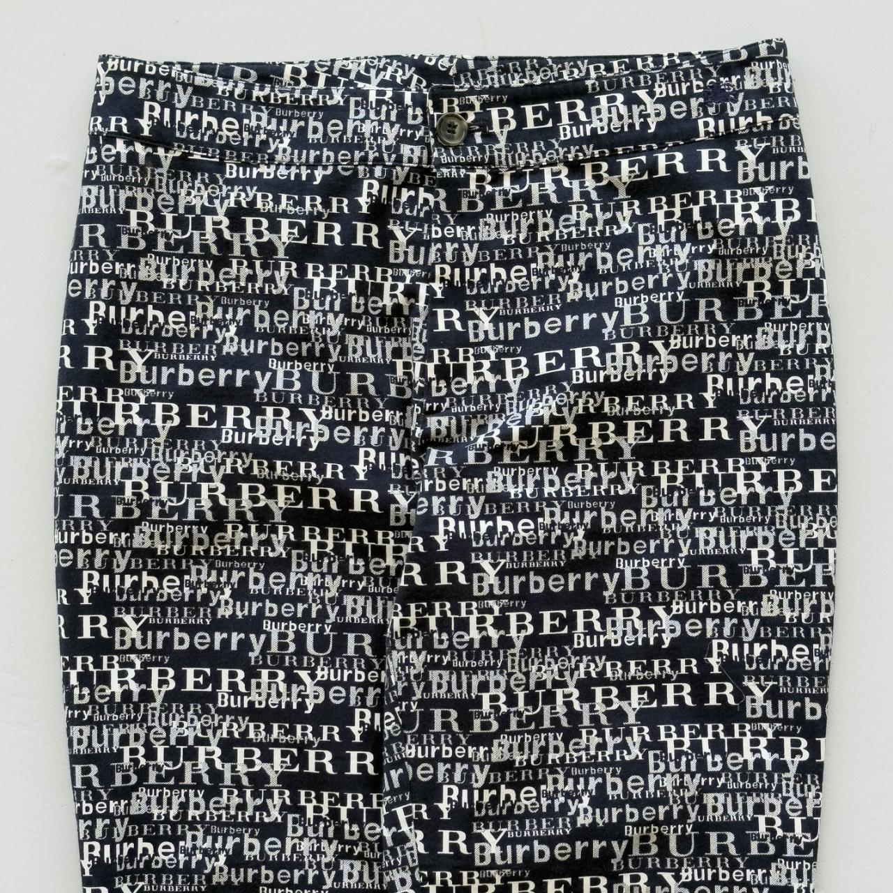 Black Burberry Cotton 90's Vintage Trousers/Capri - 31” x 30”