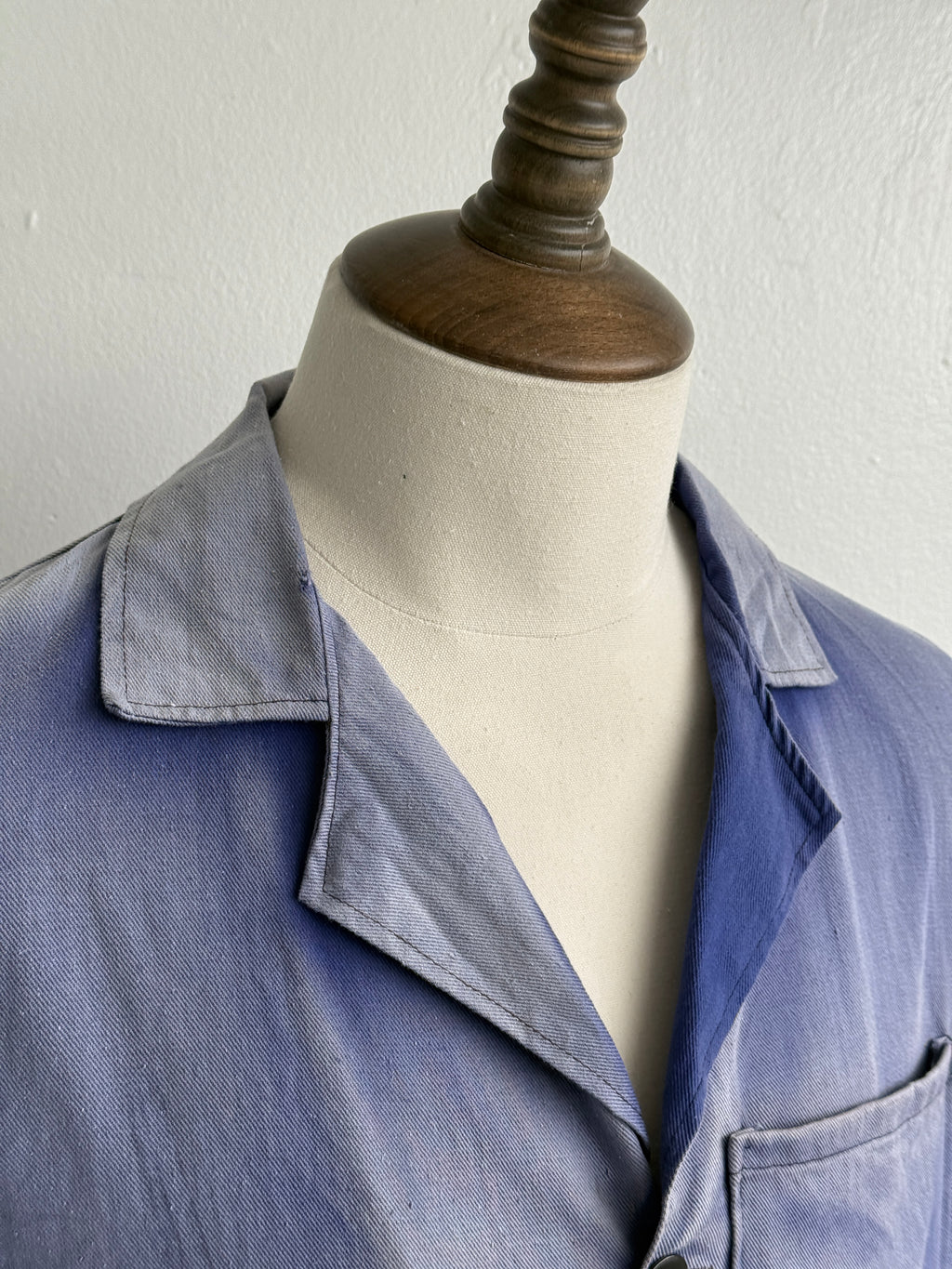 Faded Blue French 1970's Vintage Workwear Chore Jacket CH389 - Small