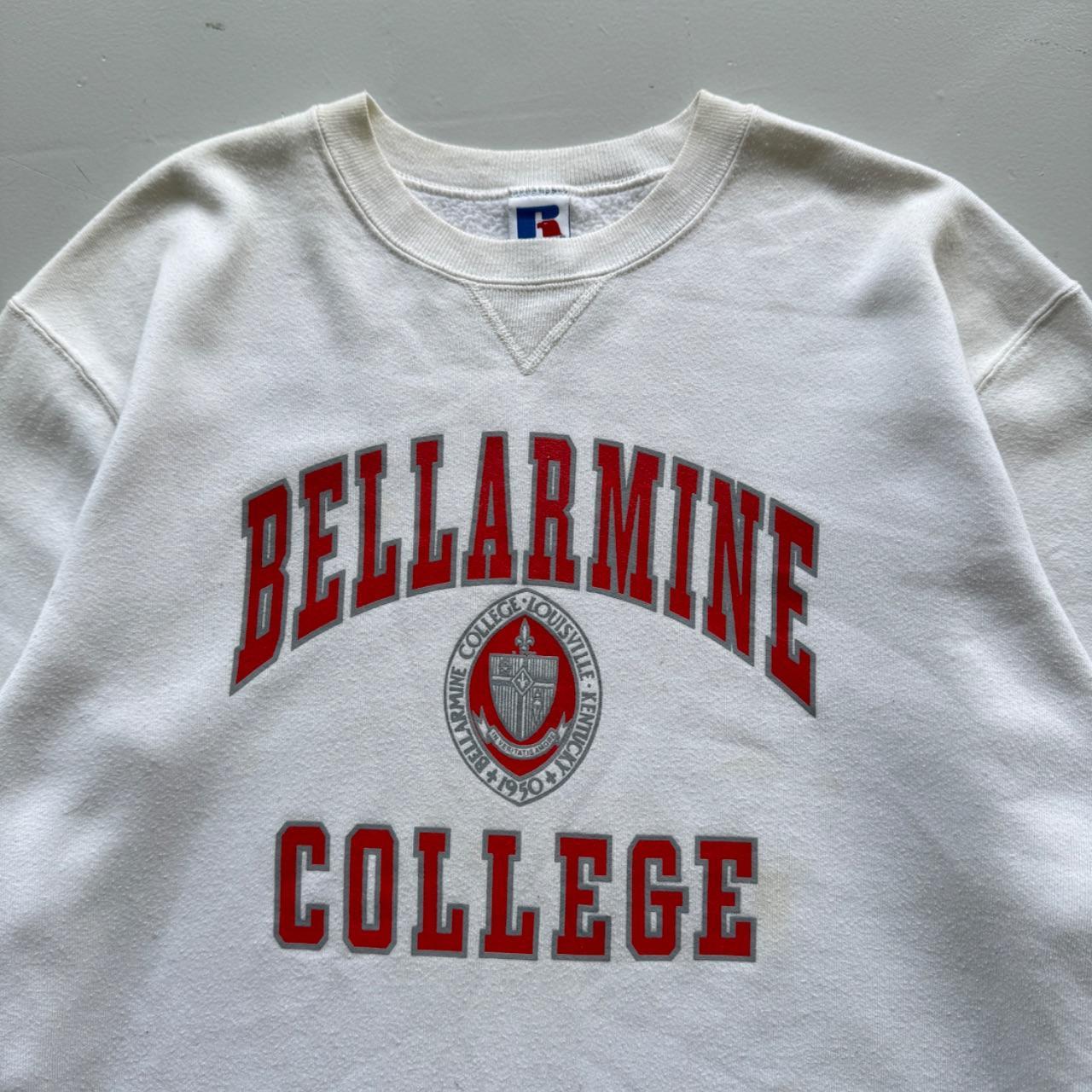 White Bellarmine College 90’s Vintage Graphic Sweatshirt - Large