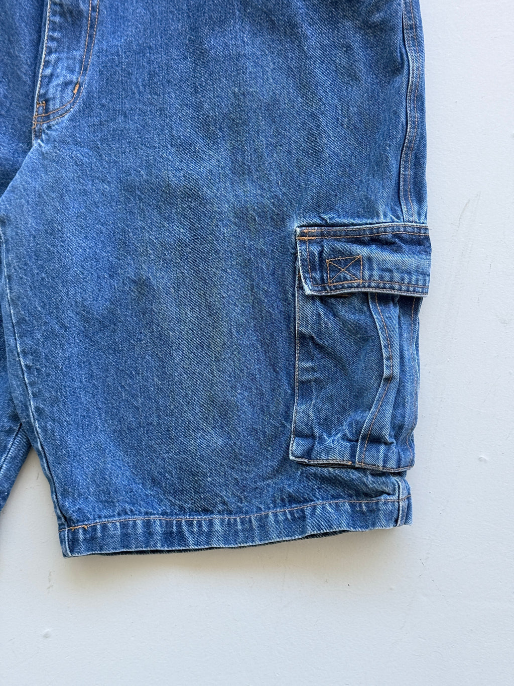 Mid Blue Noiz 00's Vintage Y2K Baggy Hip Hop Cargo Denim Shorts - W38 x L11