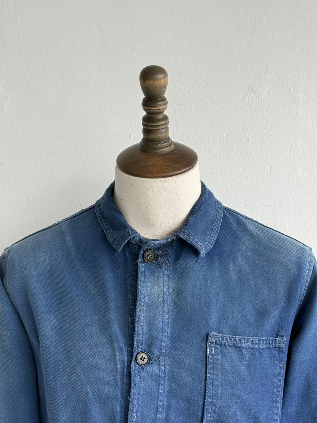 Thrashed Blue French 1960s Vintage Workwear Chore Jacket CH446 - Small