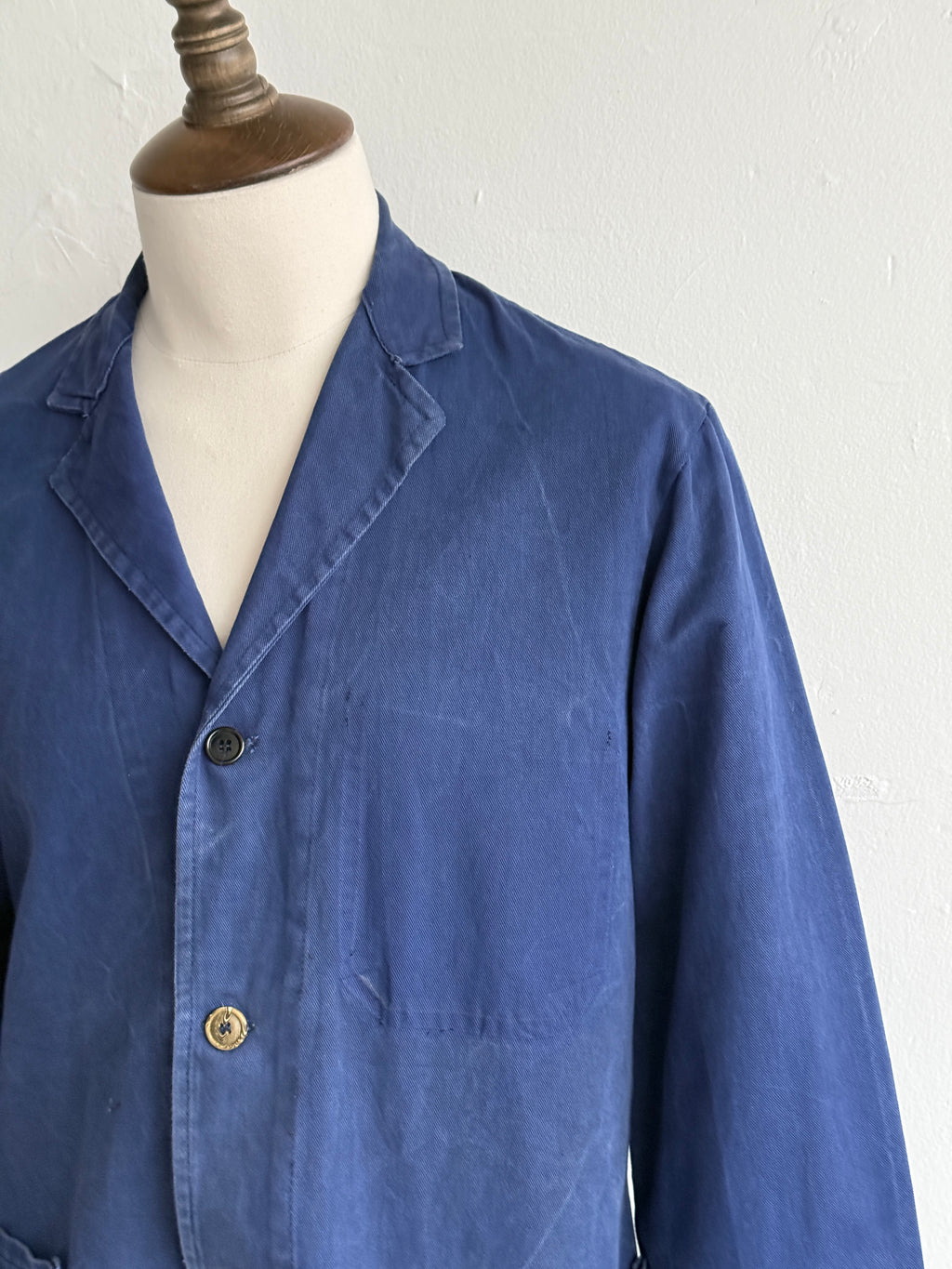 Faded Blue French Vintage 1960's Workwear Chore Jacket CH517 - Medium