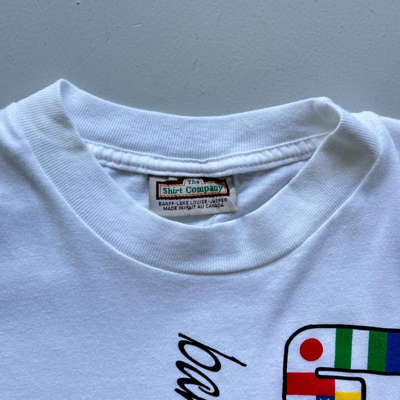 White Canada Tourist Vintage 90's T-shirt - Large