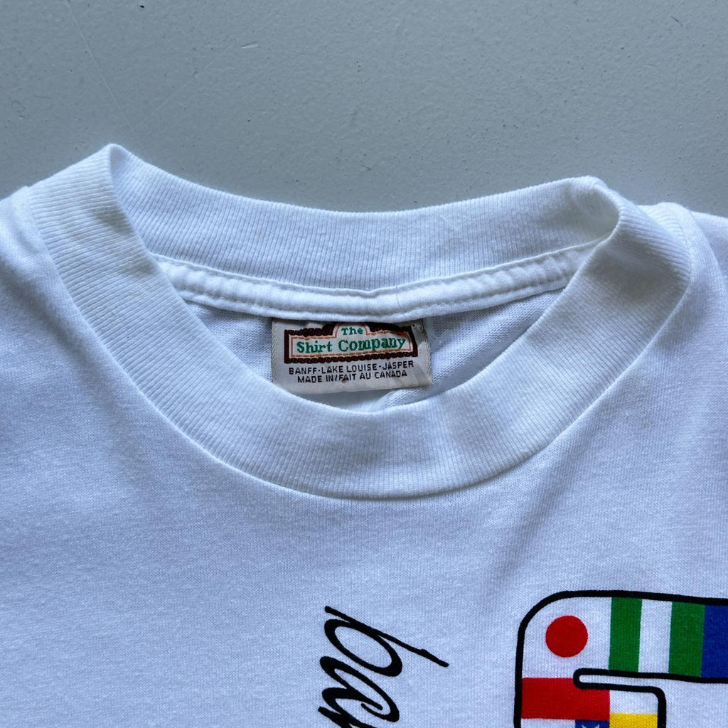 White Canada Tourist Vintage 90's T-shirt - Large