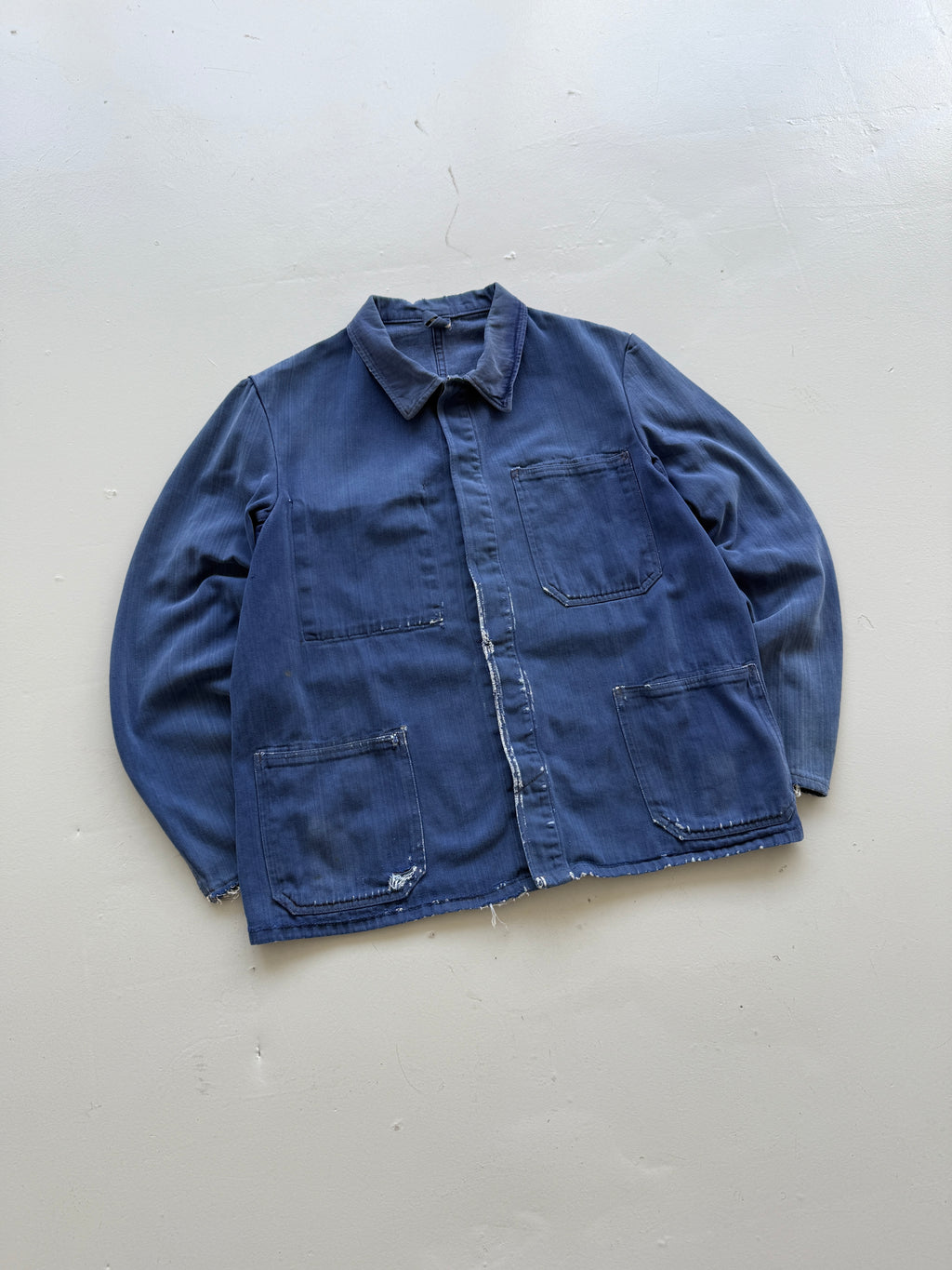 Thrashed Blue French Vintage Workwear Chore Jacket CH364 - Small