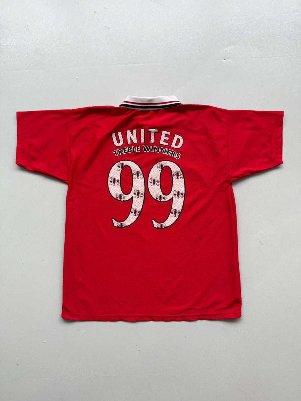 Manchester United Treble Winners 1999 Vintage Novelty Football Shirt - Large