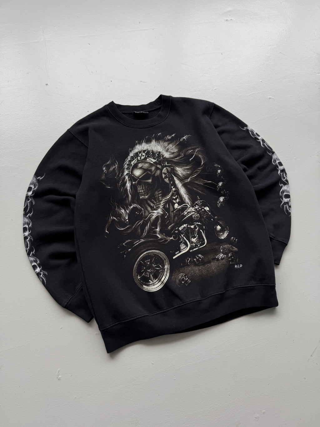 Wild Gothic Skull Biker 00's Vintage Graphic Sweatshirt - Medium