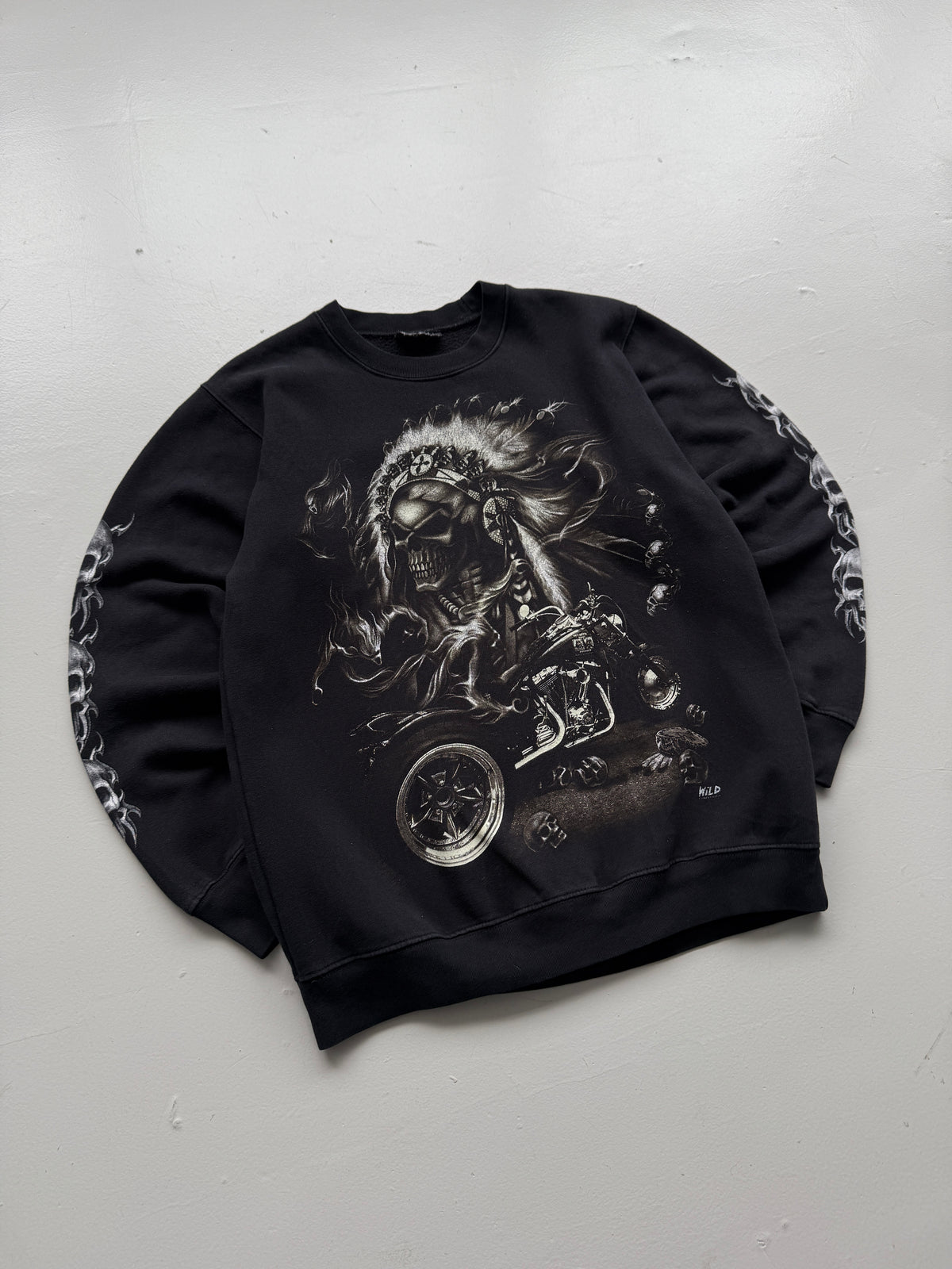 Wild Gothic Skull Biker 00's Vintage Graphic Sweatshirt - Medium