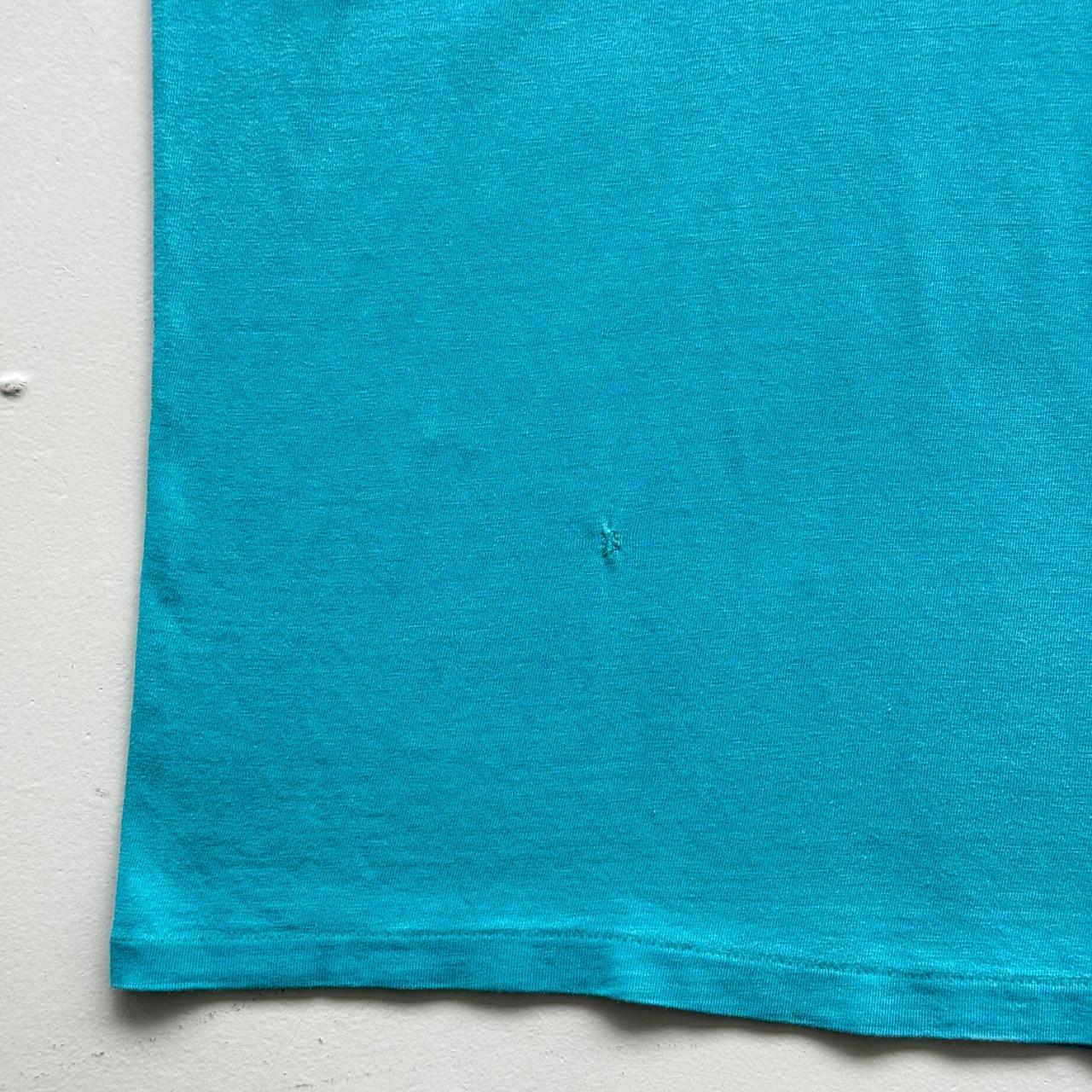 Blue Surfer 90s Vintage Graphic Surf T-Shirt - Medium