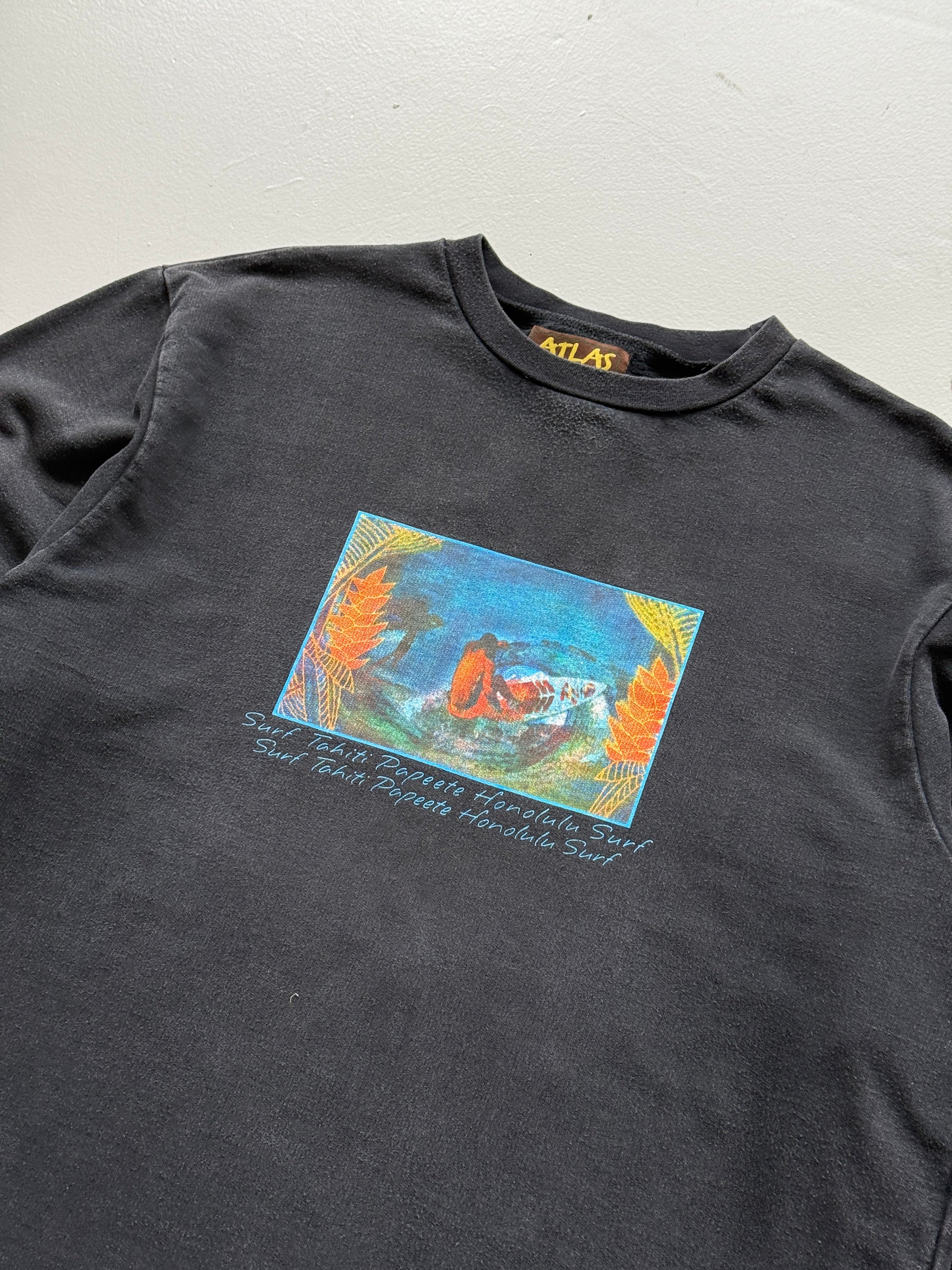 Atlas For Men Surf Tahiti Papeete Honolulu 90's Vintage Sweatshirt - XL