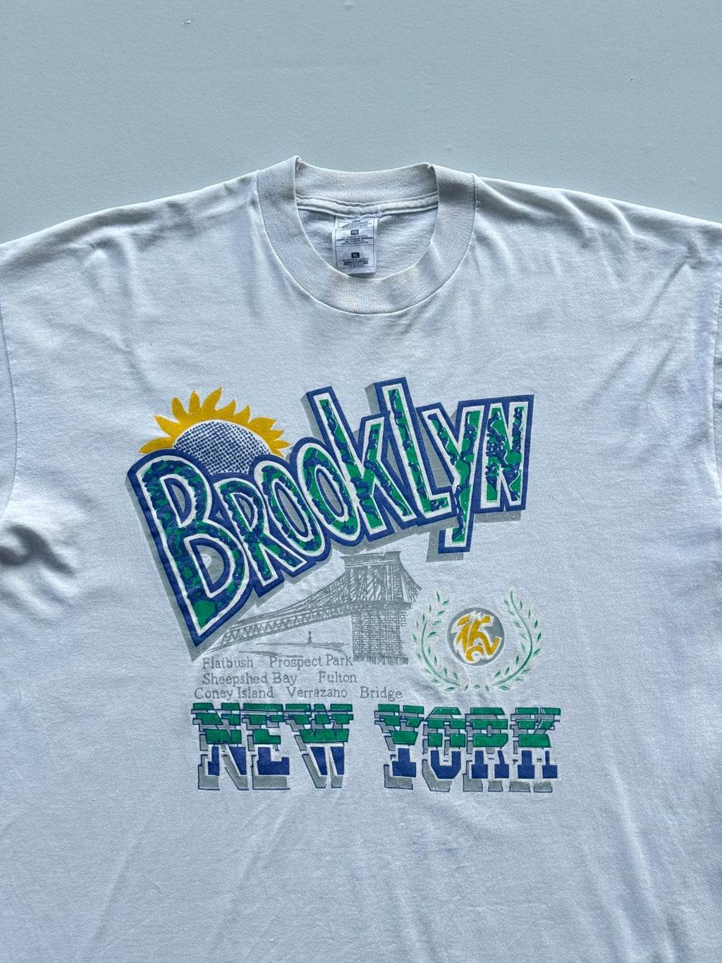 Brooklyn New York Single Stitch 90's Vintage Graphic T-Shirt - XL