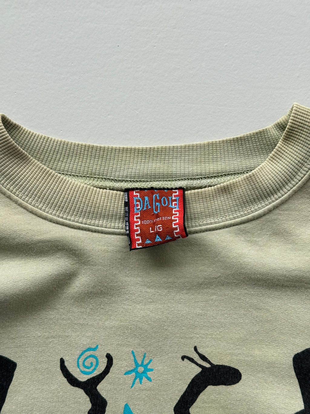 Light Green Native American 90's Vintage Tourist Graphic Sweatshirt - Large