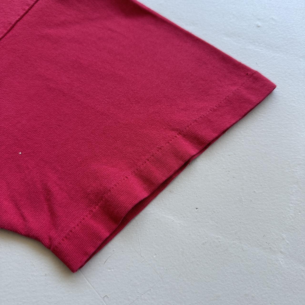 Embroidered Red/Pink Harmonica 90s Vintage T-shirt - Medium