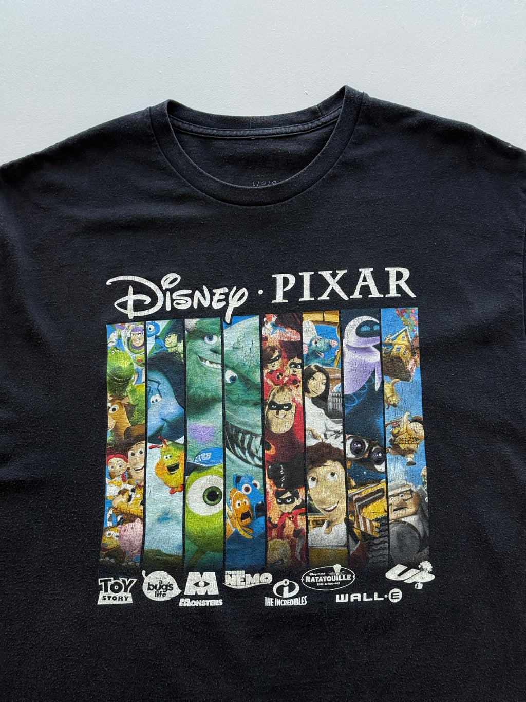 Disney Pixar Multi-Film 00's Vintage Graphic T-Shirt - Large