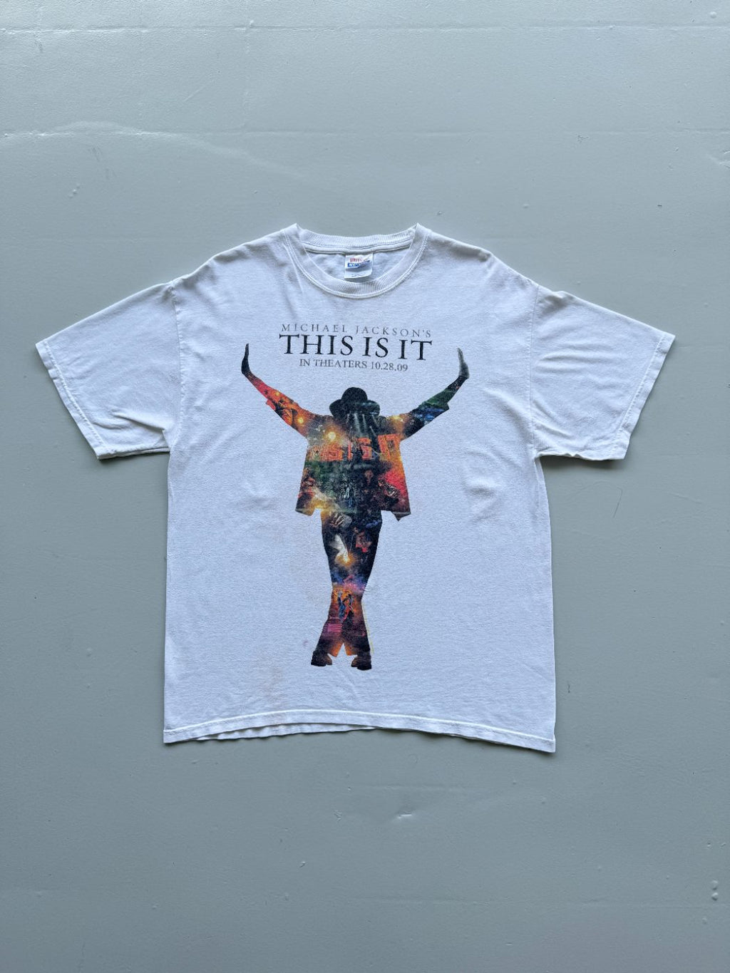 Hanes Michael Jackson's This Is It 2009 Vintage T-Shirt - Large