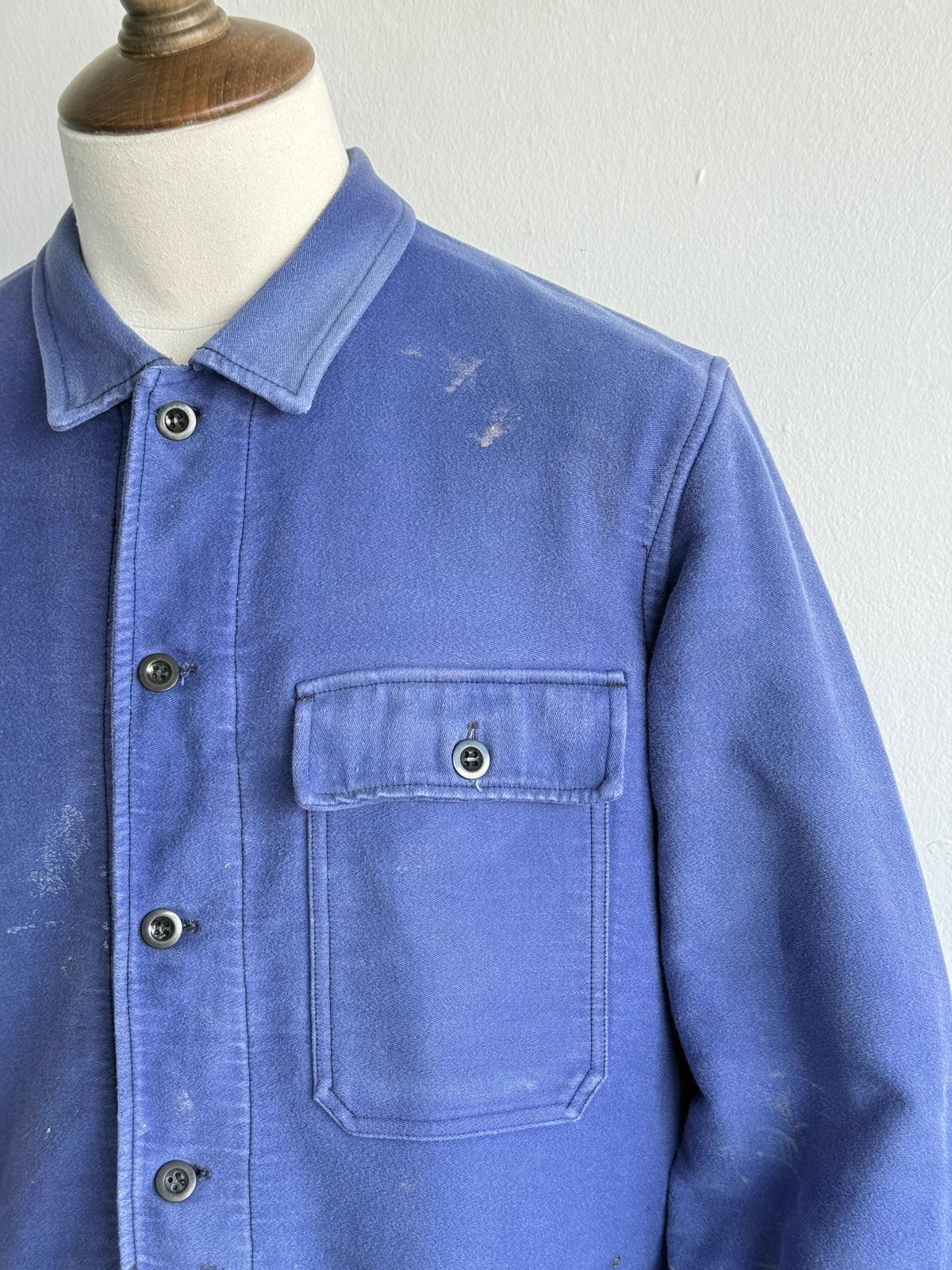 Faded Blue French 1960s Vintage Workwear Chore Jacket CH475 - Medium
