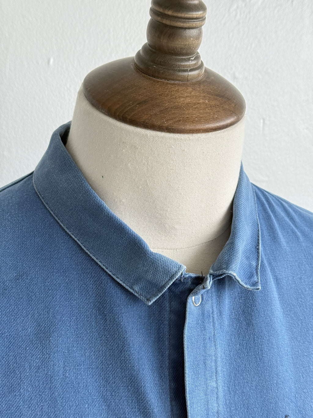 Thrashed Blue French 80's Vintage Workwear Chore Jacket CH444 - Small