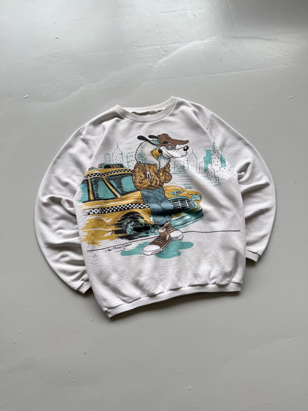 Disney Goofy Taxi Driver 90's Vintage Sweatshirt - Medium