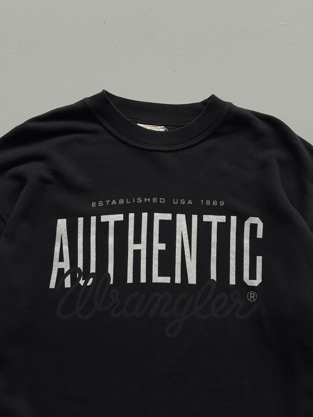 Wrangler Authentic Spell-Out Made in Portugal 90's Vintage Sweatshirt - Large