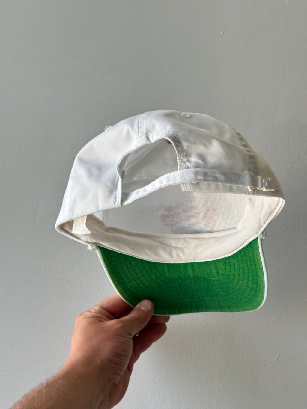 White Vipers Hockey 90's Vintage SnapBack Trucker Cap