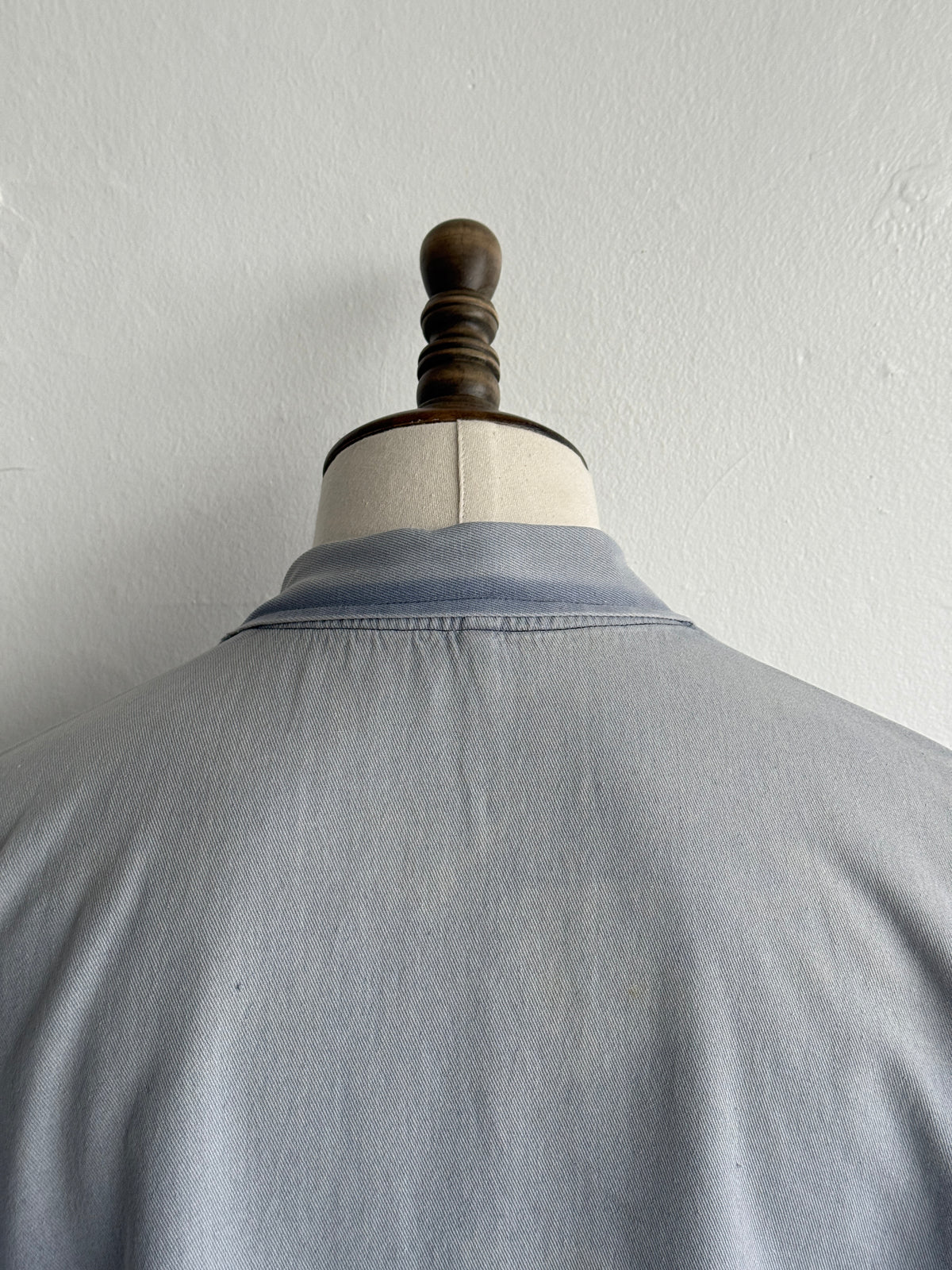 Faded Blue French 1960's Vintage Ghost Pocket Chore Jacket CH448 - Large