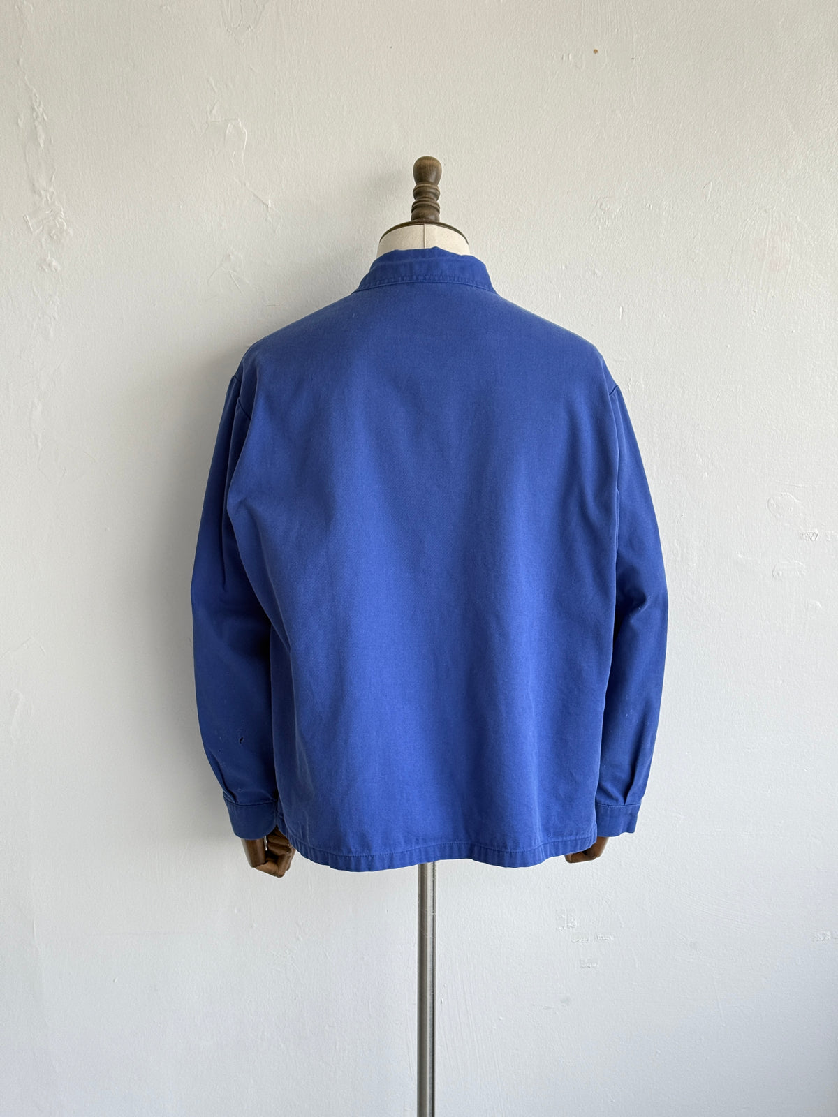 Thrashed Blue French 80's Vintage Workwear Chore Jacket CH516 - Large