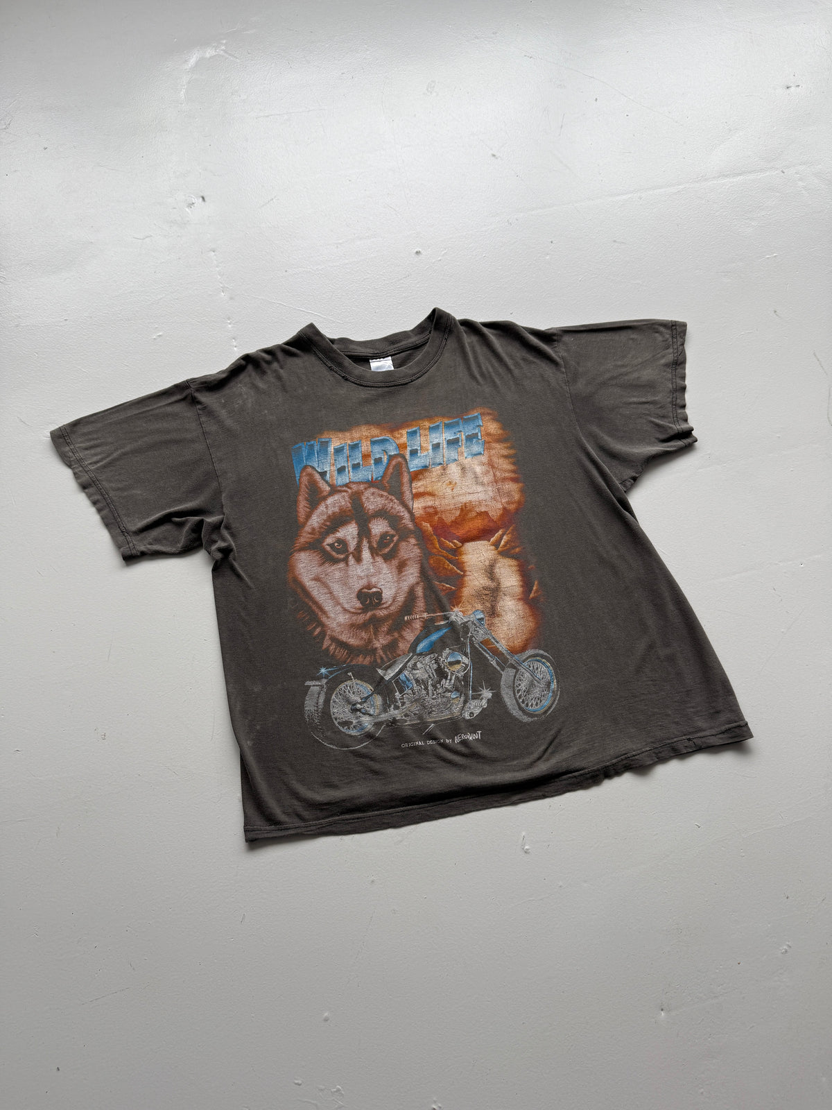 Faded Thrashed Wolf Wild Life Biker 90's Vintage Graphic T-Shirt - XL