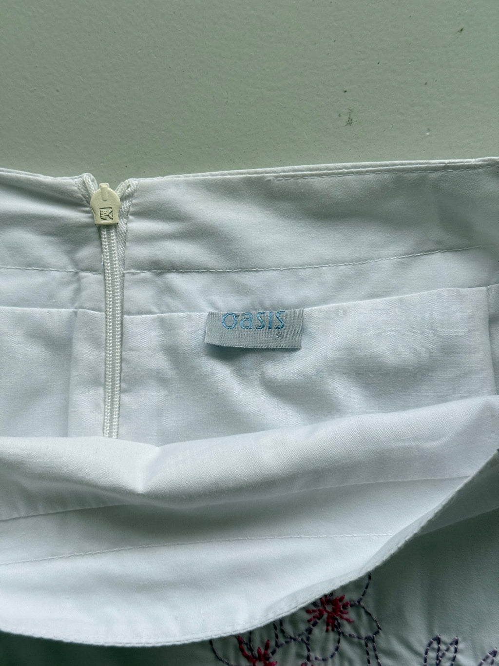 White Oasis 00's Vintage Y2K Embroidered Summer Pencil Skirt - UK 14