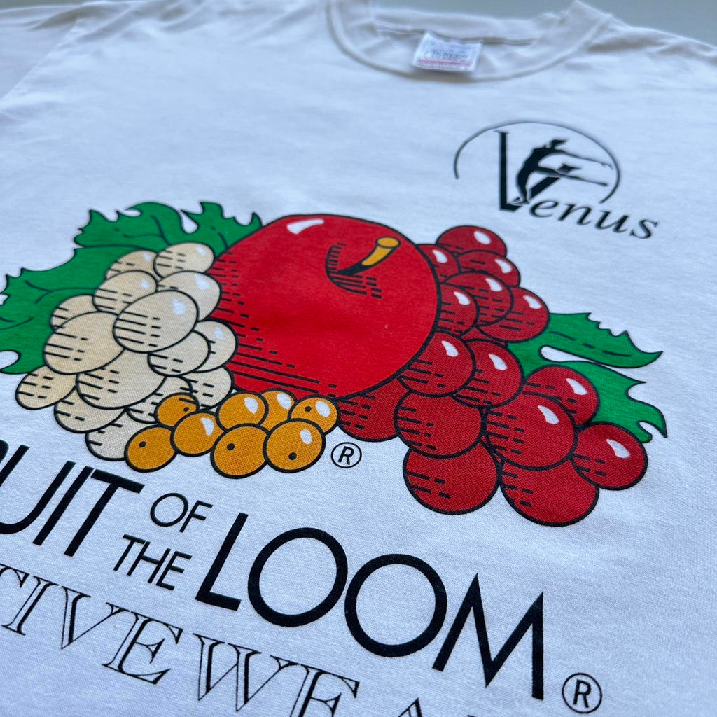 Fruit Of The Loom 90s Vintage T-shirt - Large