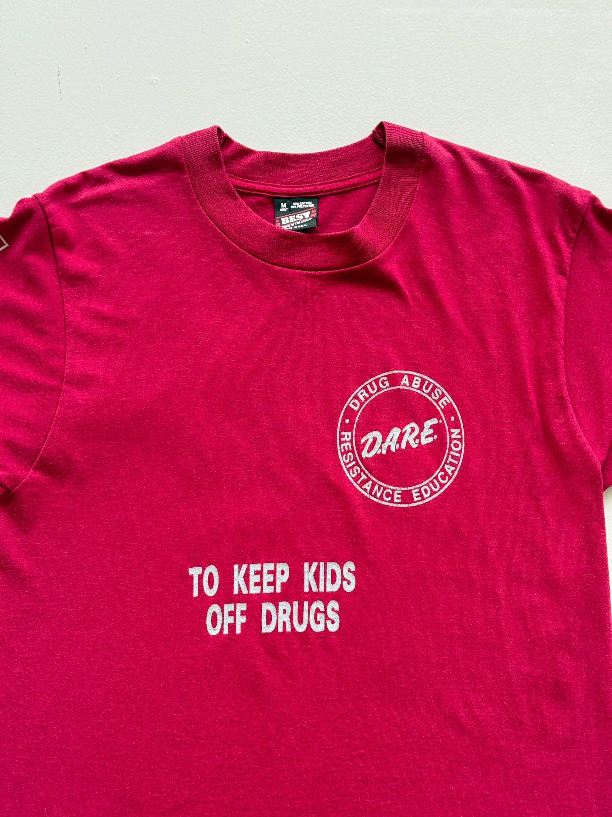 Red Dare to Keep Kids of Drugs 90s Vintage Single Stitch Graphic T-Shirt - Small