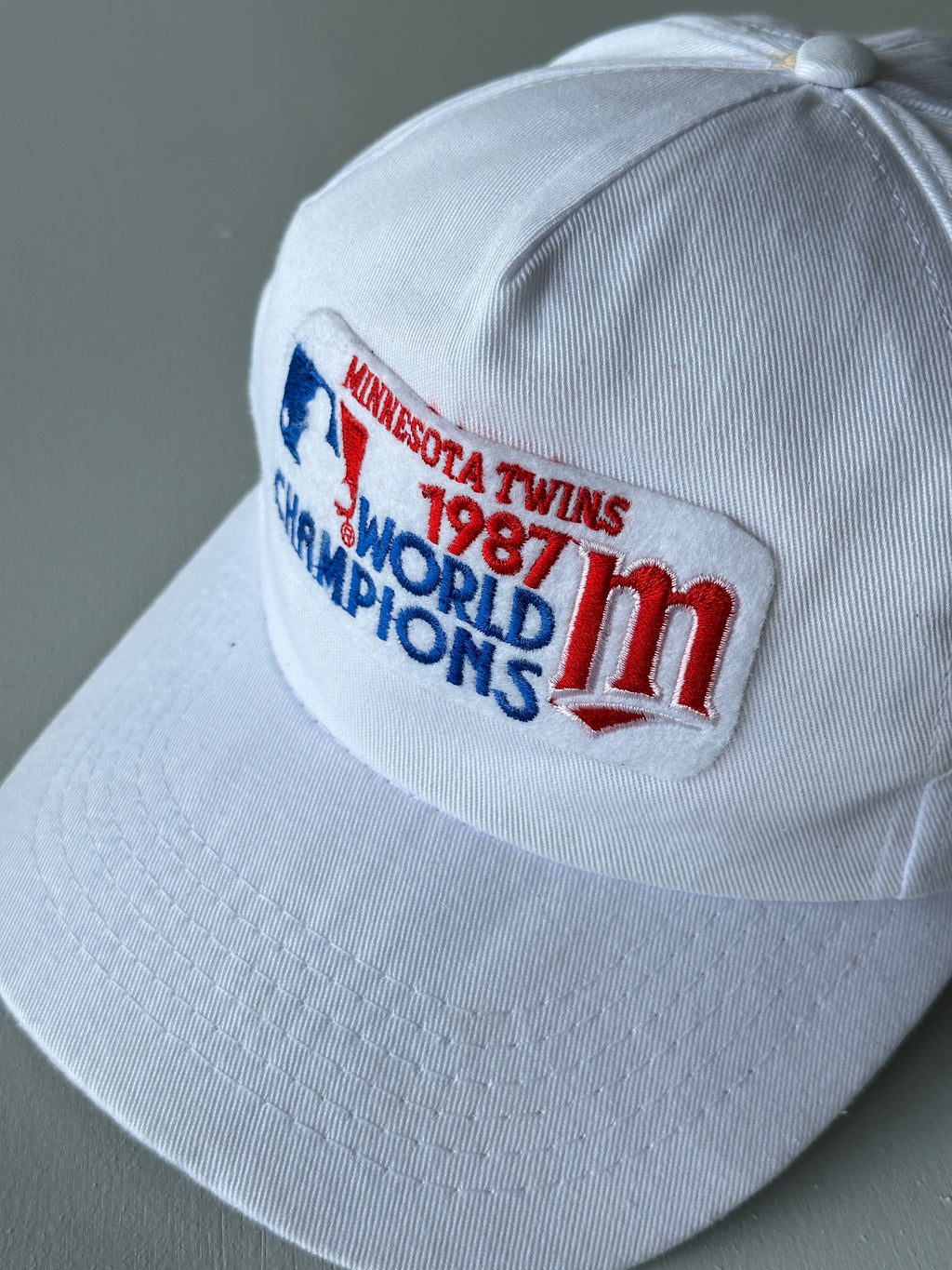 White Minnesota Twins 1987 World Champions Vintage SnapBack Trucker Cap