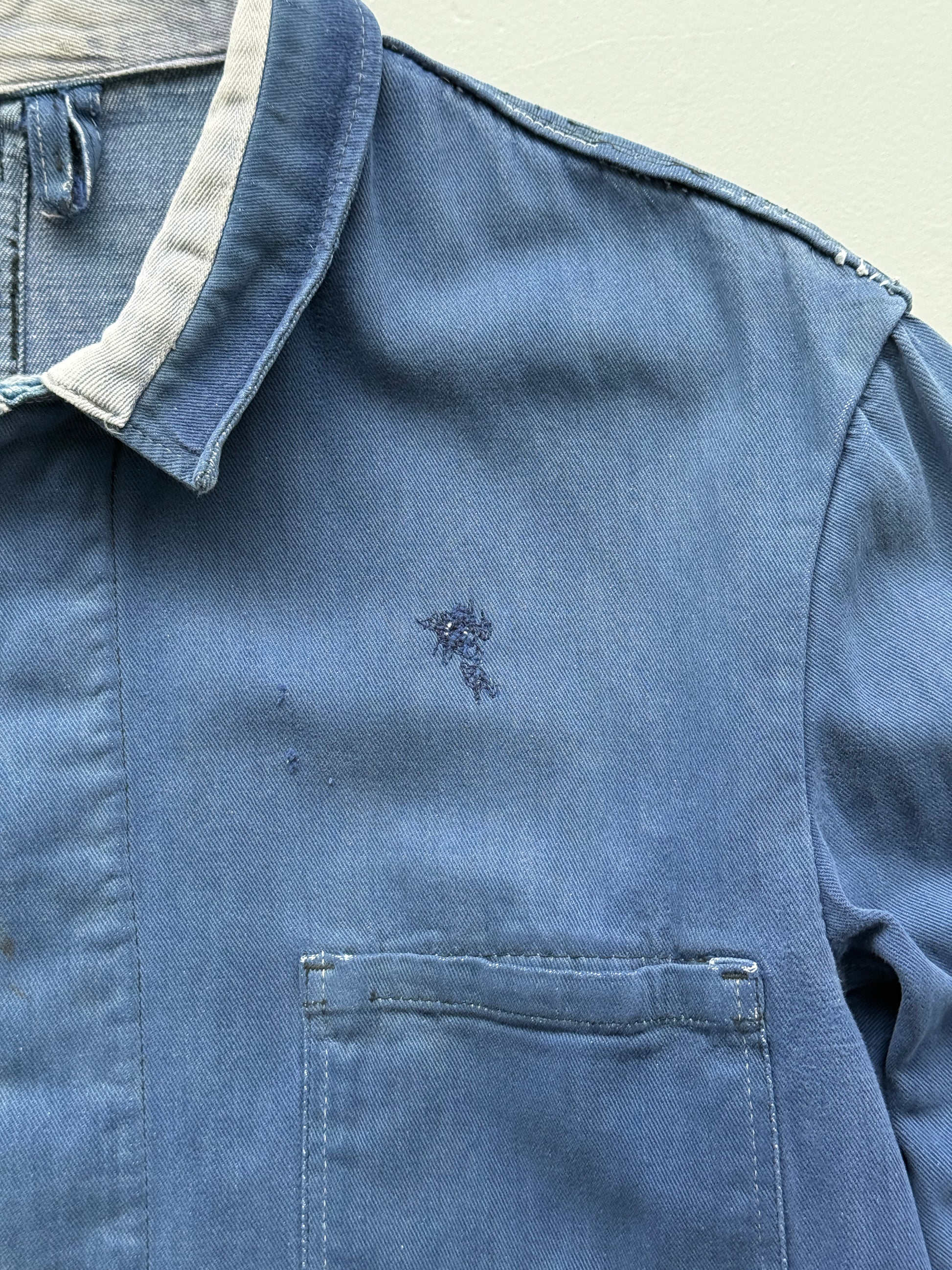 Thrashed Blue Chore Jacket 70's Vintage French Workwear CH146 - Oversized Medium