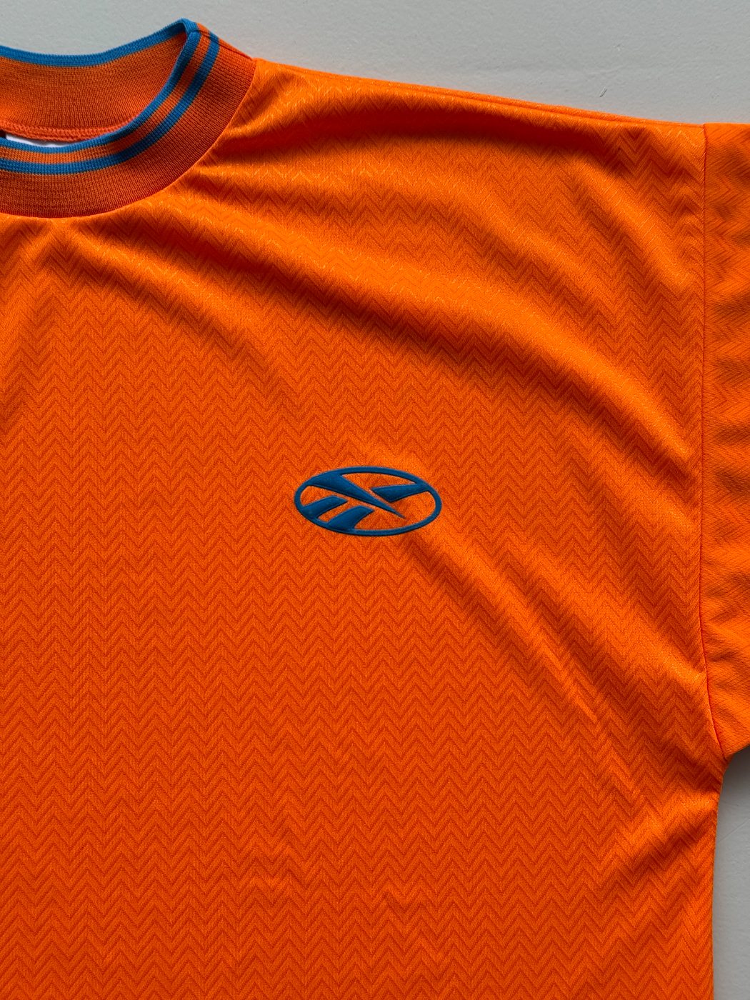 Reebok Oval Logo Vintage Training Jersey - XL