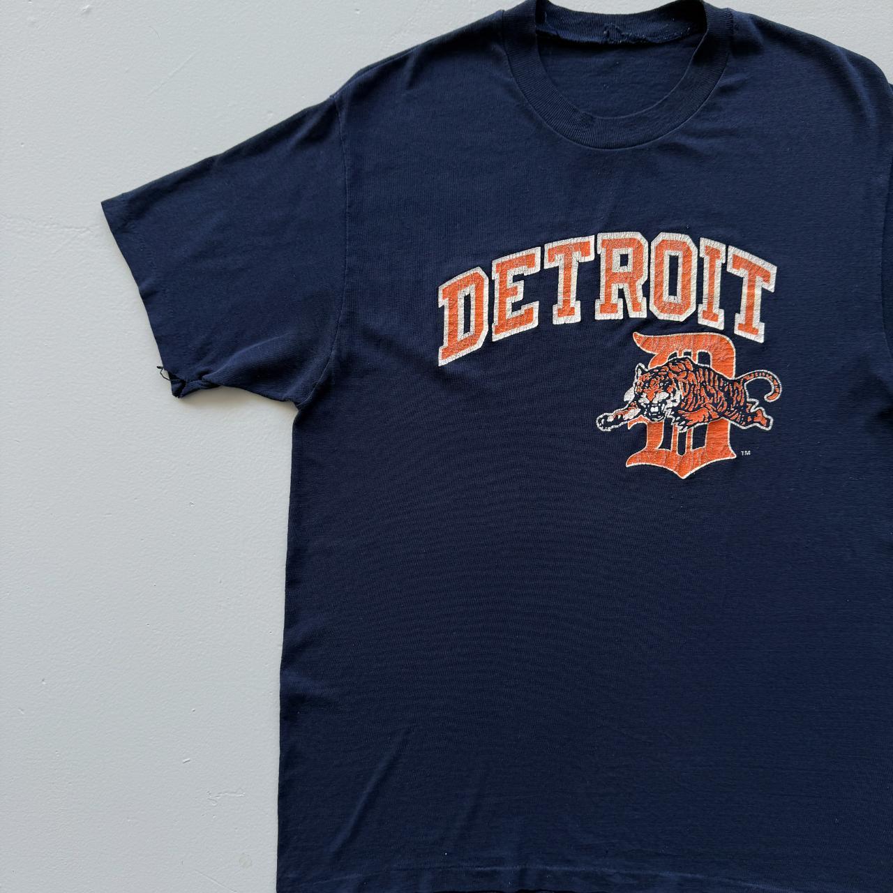 Navy Detroit Tigers American Sports Vintage 80s T-shirt - Medium