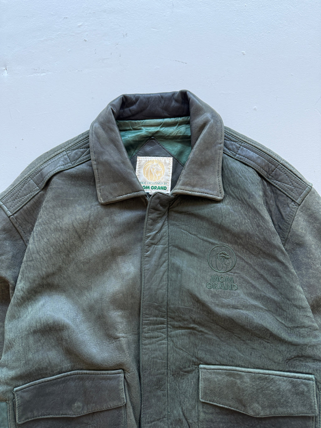 Green MGM Grand 90s Vintage Leather A2 Jacket - XL
