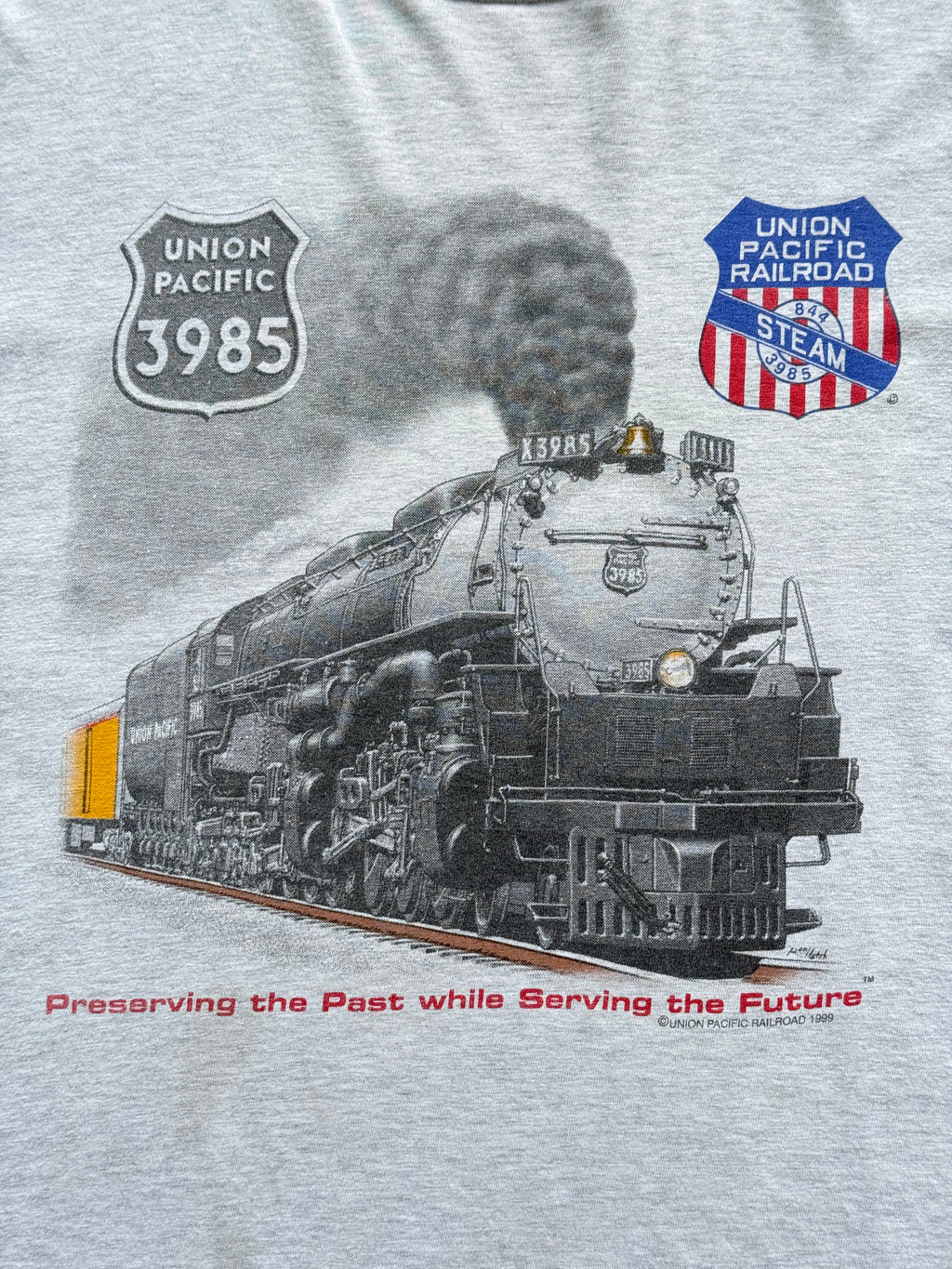 Grey Union Pacific 00's Vintage Train Graphic T-Shirt - XL