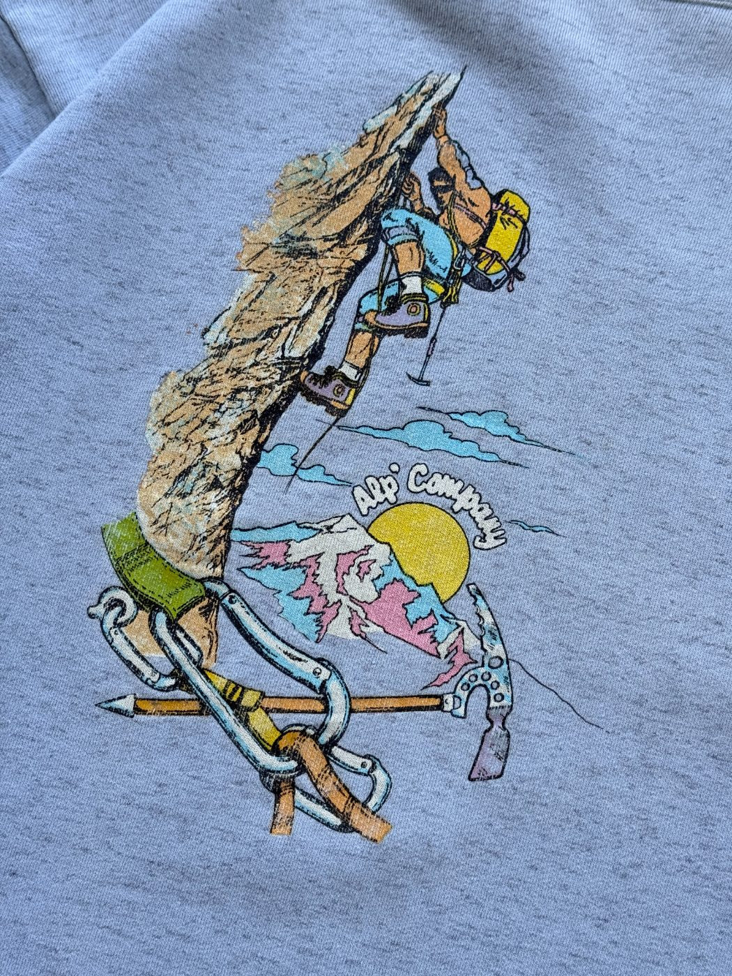 Alp Company Rock Climbing Graphic Vintage Sweatshirt - Large