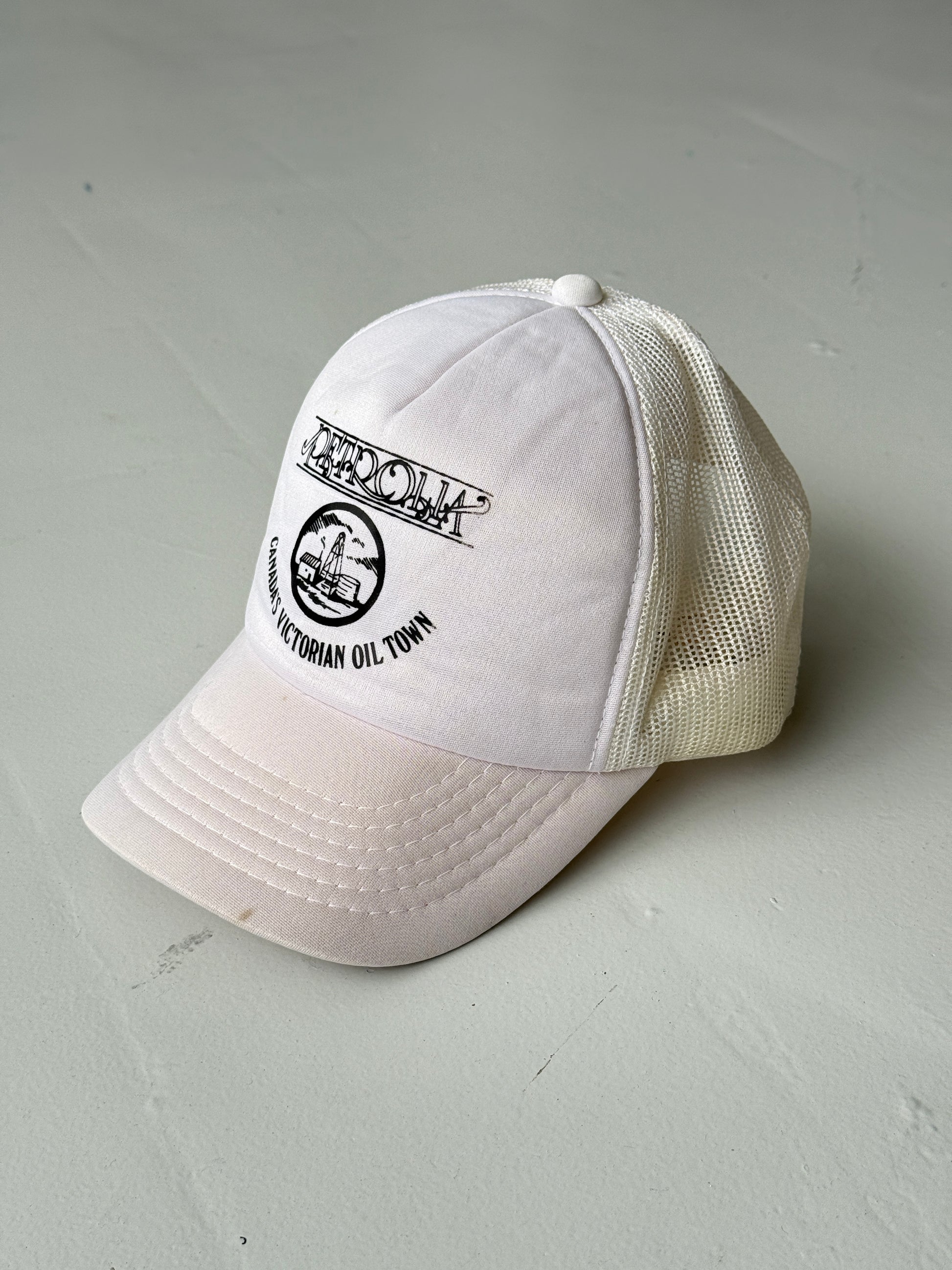 White Petoria Canada Tourist Vintage Foam and Mesh SnapBack Trucker Cap